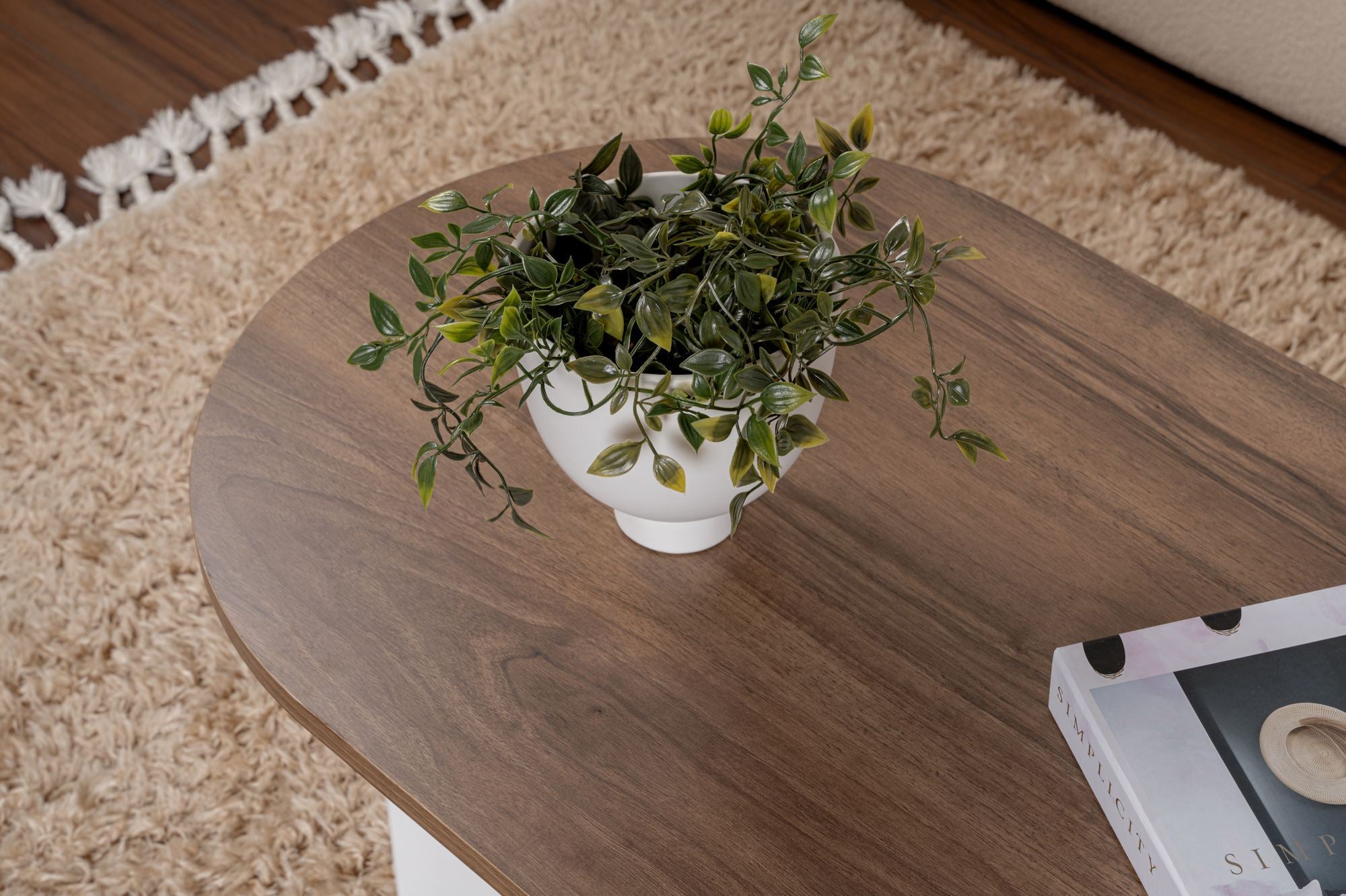 Mesa de Centro – 119 x 40 x 60 cm – Nogueira e Branco – Painel de Partículas revestido a Melamina