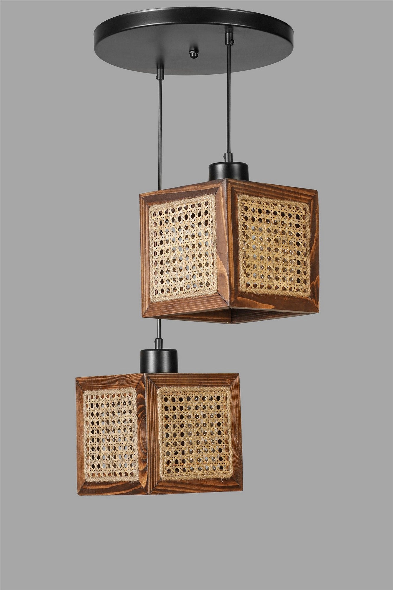 Candeeiro de Teto – 70 cm – Rattan e Nogueira – Madeira de Fir