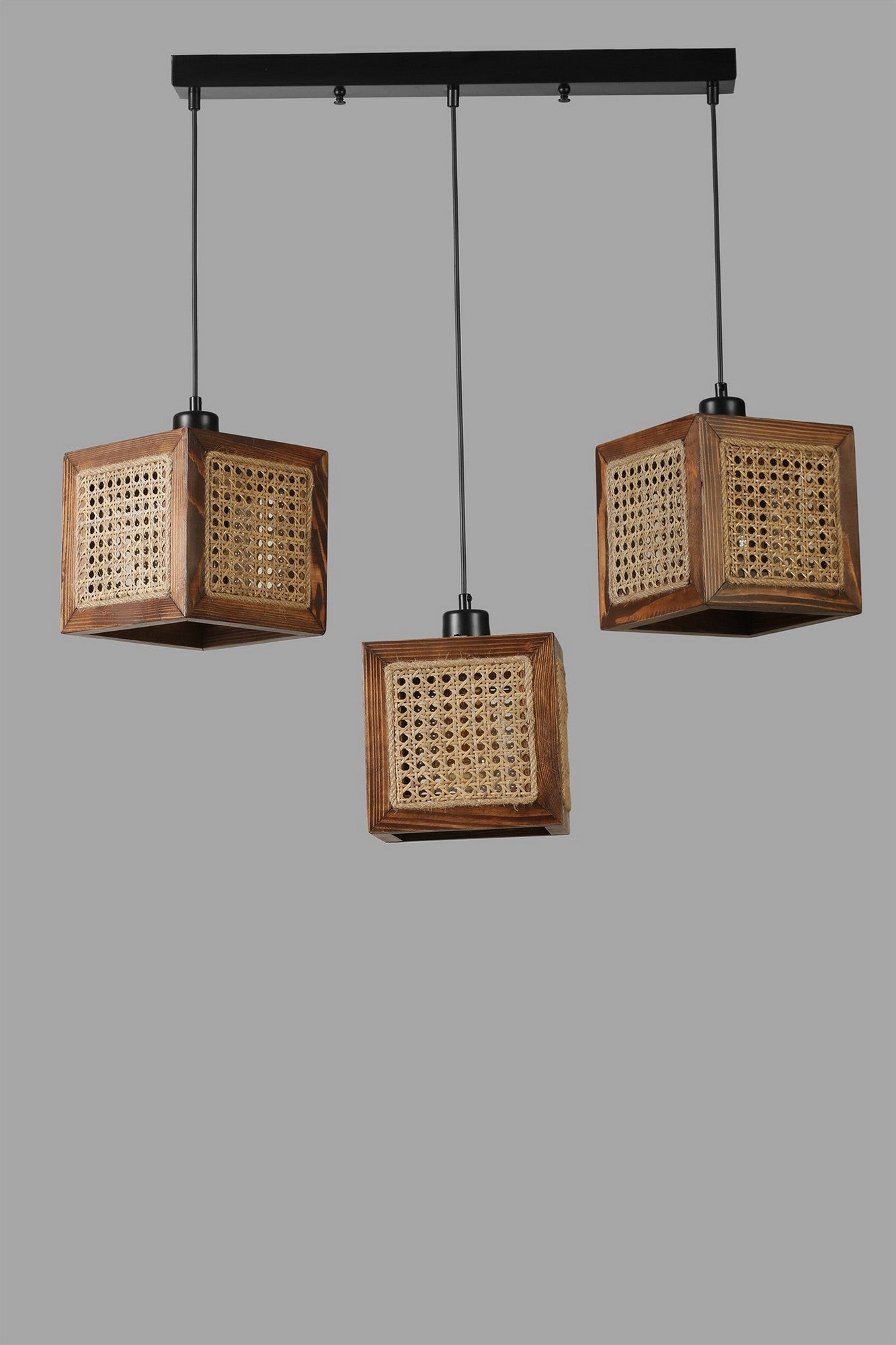 Candeeiro de Teto – 70 cm – Rattan e Nogueira – Madeira de Fir