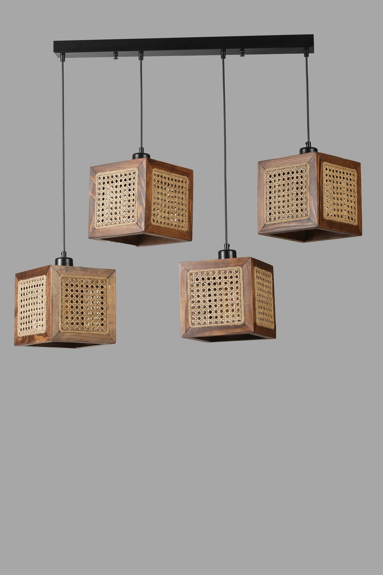 Candeeiro de Teto – 70 cm – Rattan e Nogueira – Madeira de Fir