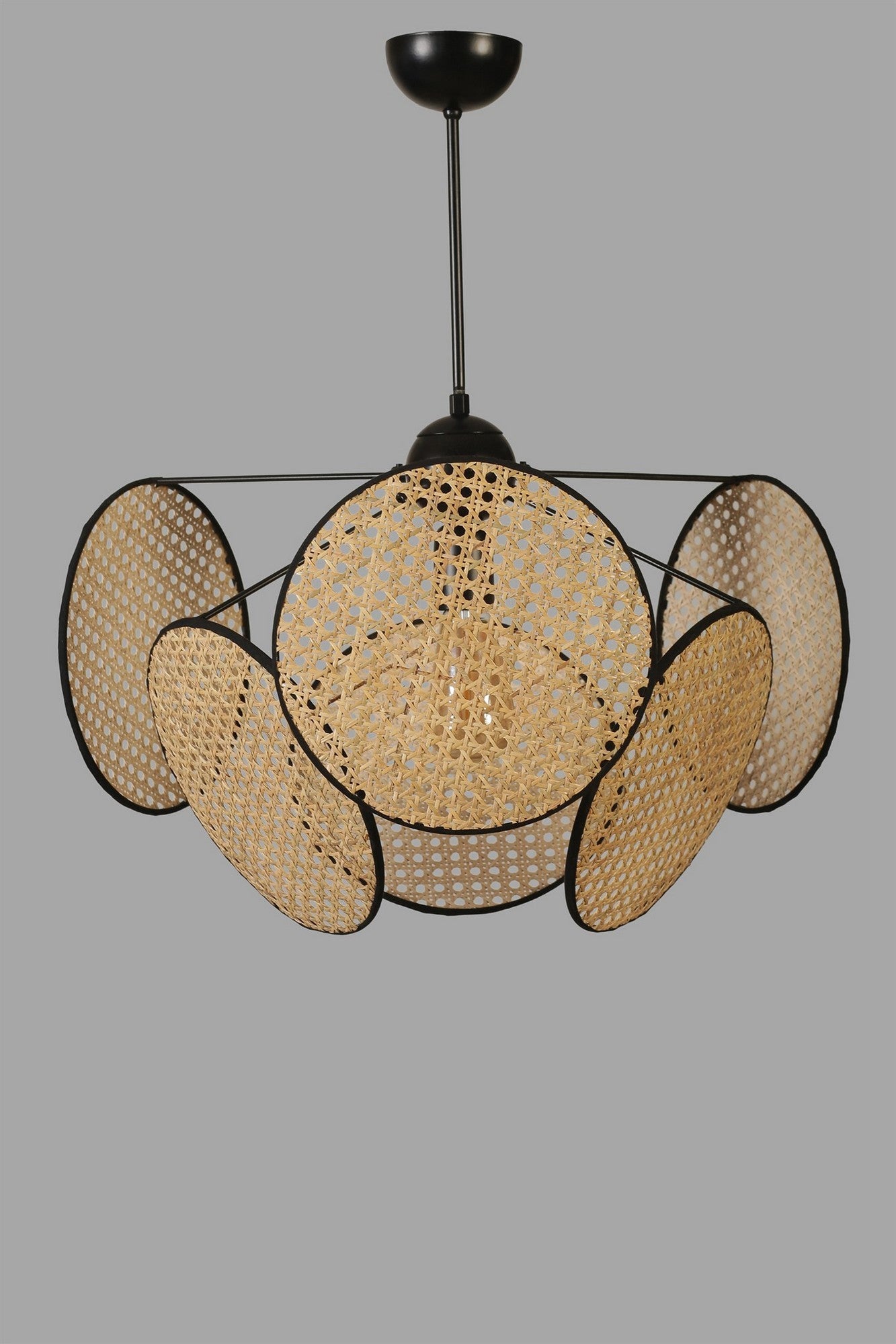 Candeeiro de Teto – 55 cm – Rattan – Metal