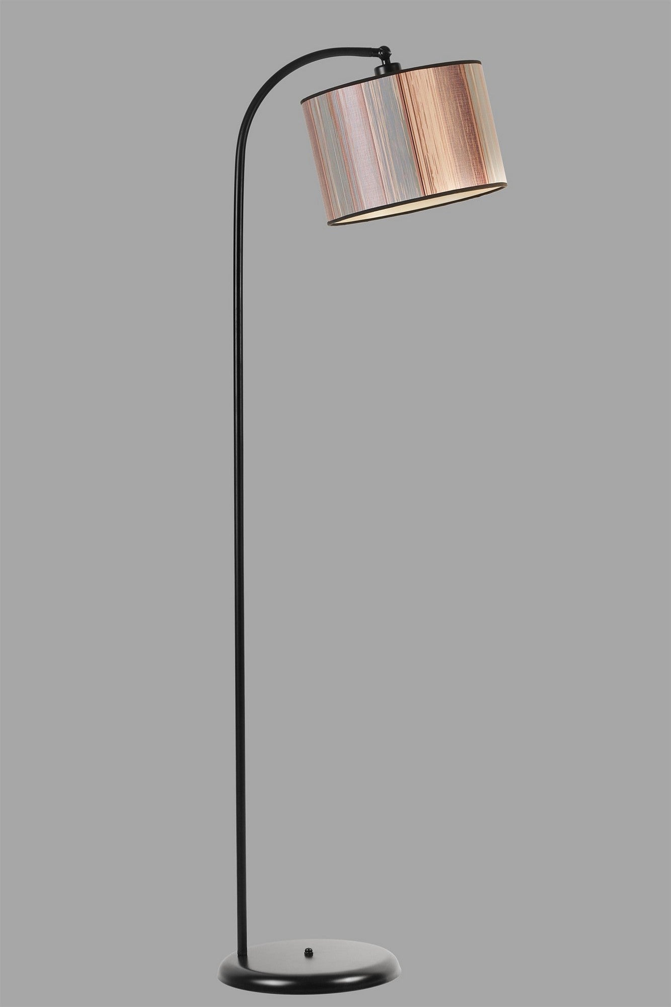 Candeeiro de Pé – 154 cm – Preto – Metal