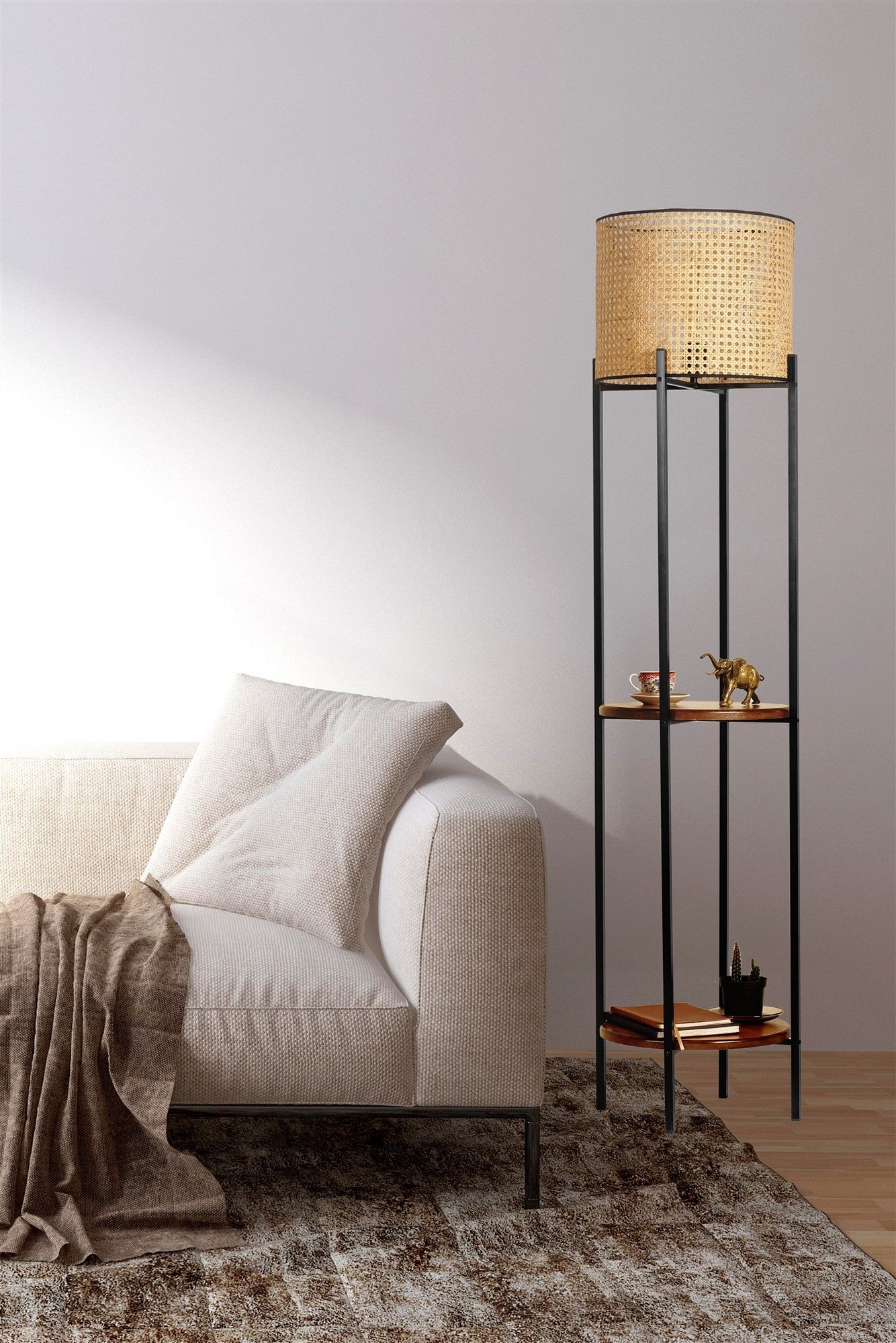 Candeeiro de Pé – 162 cm – Preto e Rattan