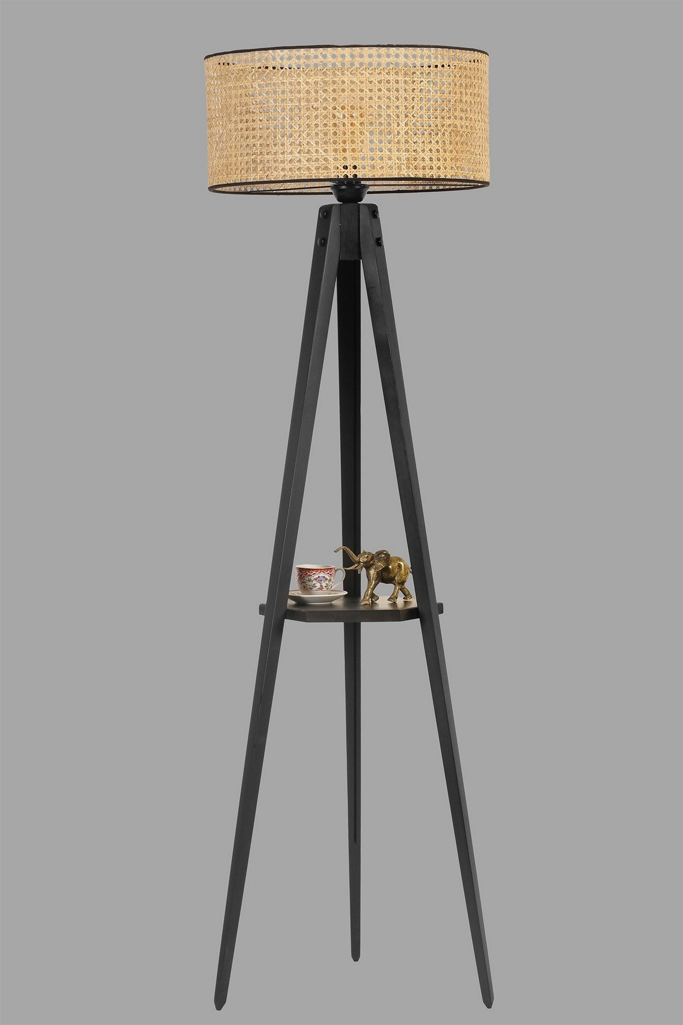 Candeeiro de Pé – 45 cm – Preto e Rattan – Madeira