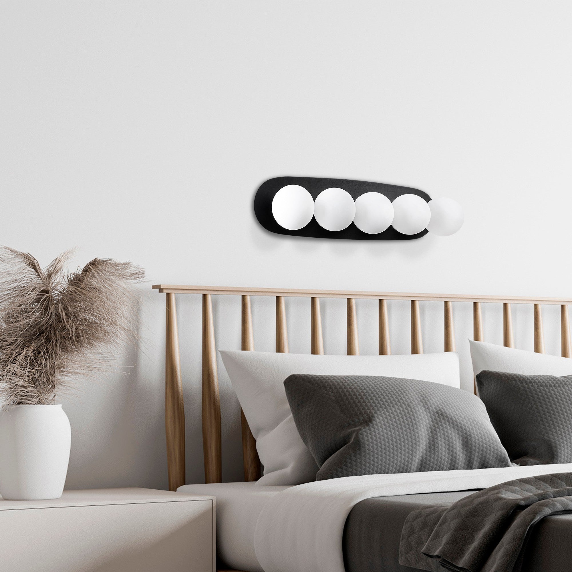 Candeeiro de Parede moderna com corpo de metal e base de vidro, 90 x 23 x 26 cm, preta e creme | 5 soquetes E14, IP20 | Design industrial e escandinavo elegante