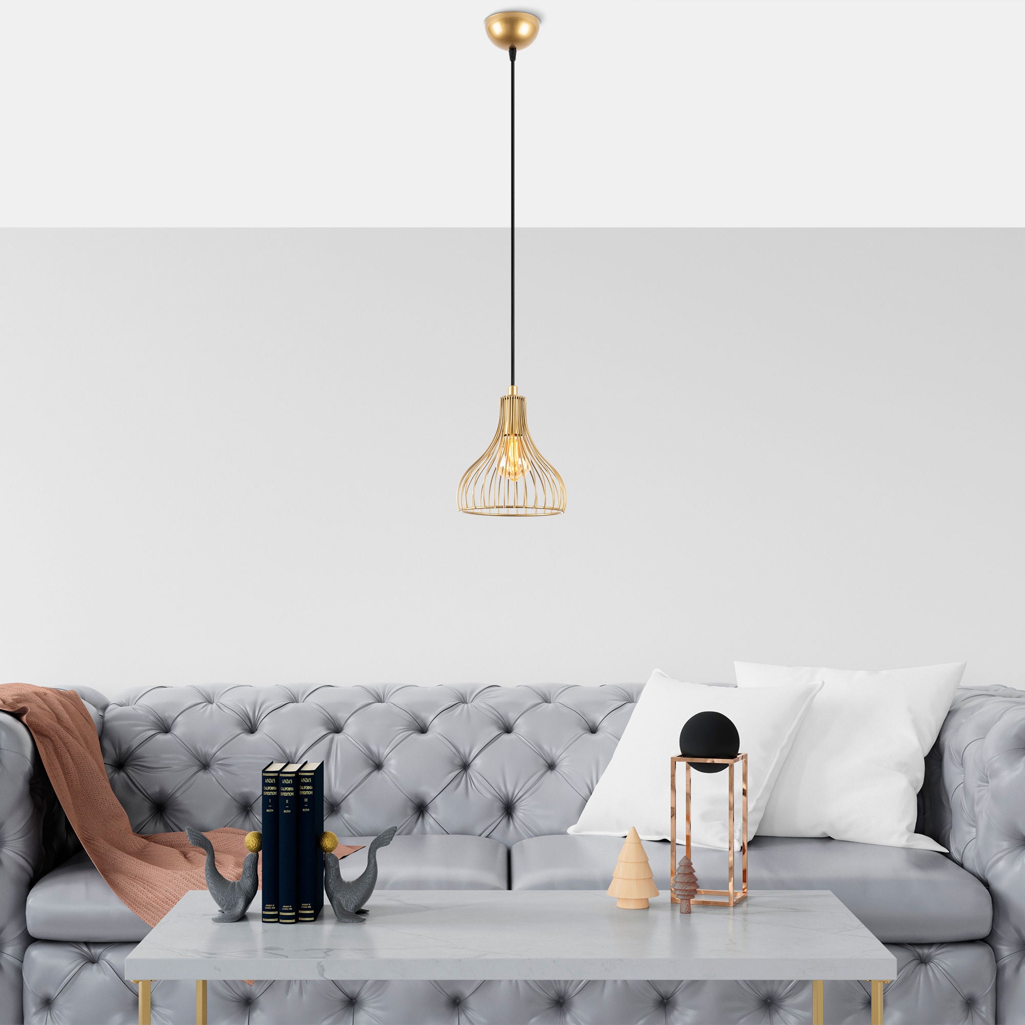 Candeeiro de Teto Dourado Elegante, Corpo em Metal, 20 x 20 x 117 cm | Altura Ajustável, Soquete E27, Design Moderno e Glamouroso | Perfeito para Salas de Estar e Salas de Jantar