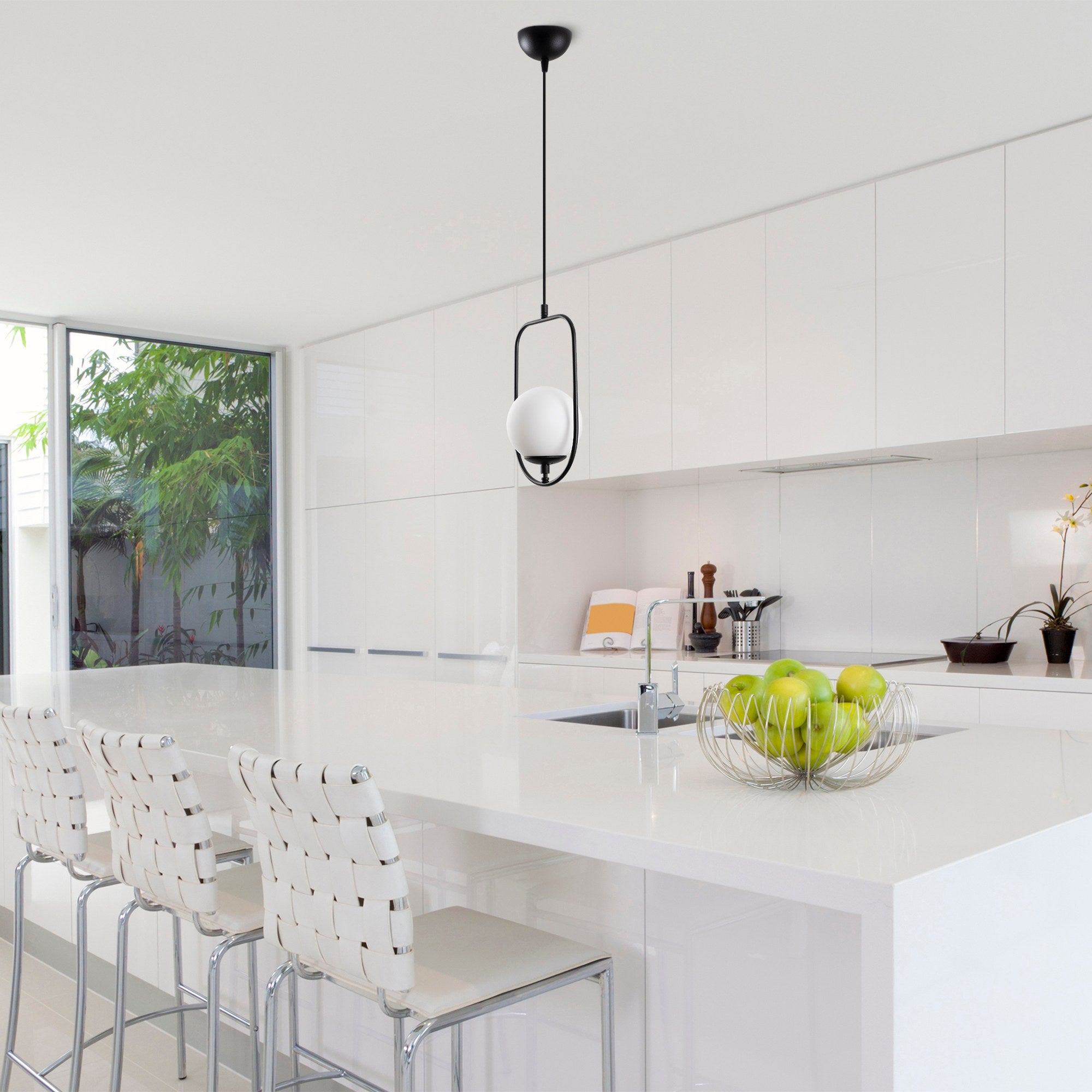 Candeeiro de Teto elegante preto, corpo de metal, 20 cm de largura, altura ajustável (42-171 cm) | Soquete E14, IP20 | Perfeito para salas de estar e jantar modernas