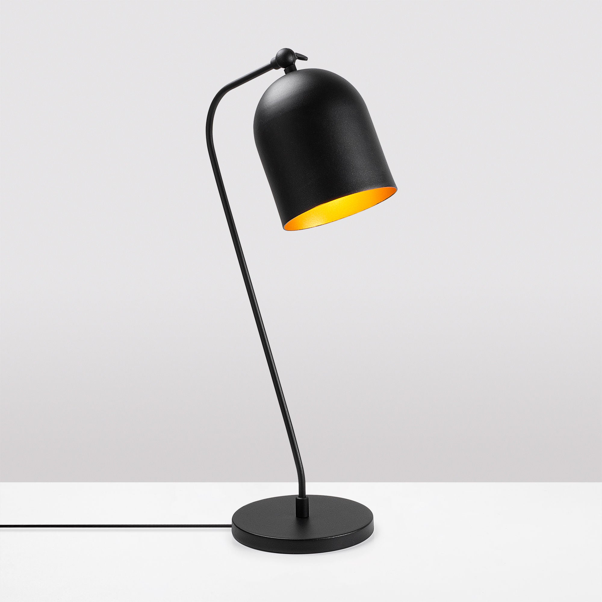 Candeeiro de Mesa elegante, preta e dourada, corpo de metal, 22 x 30 x 60 cm | Soquete E14, máx. 40 W | Design industrial moderno para decoração de casa e escritório