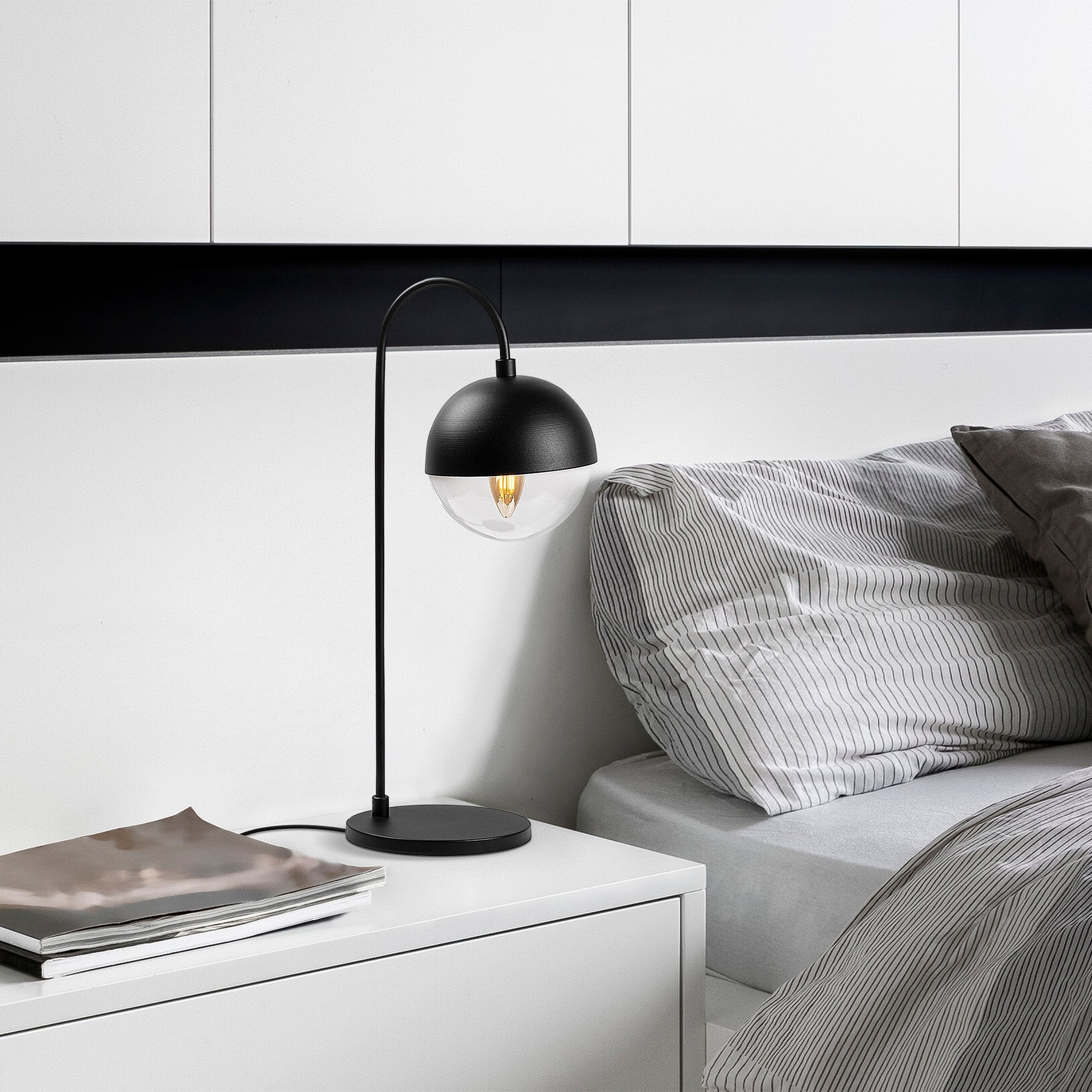 Candeeiro de Mesa preta moderna, corpo de metal com tampa de vidro, 18 x 25 x 53 cm | Soquete E14, 40 W máx., cabo de 200 cm | Design industrial e escandinavo elegante