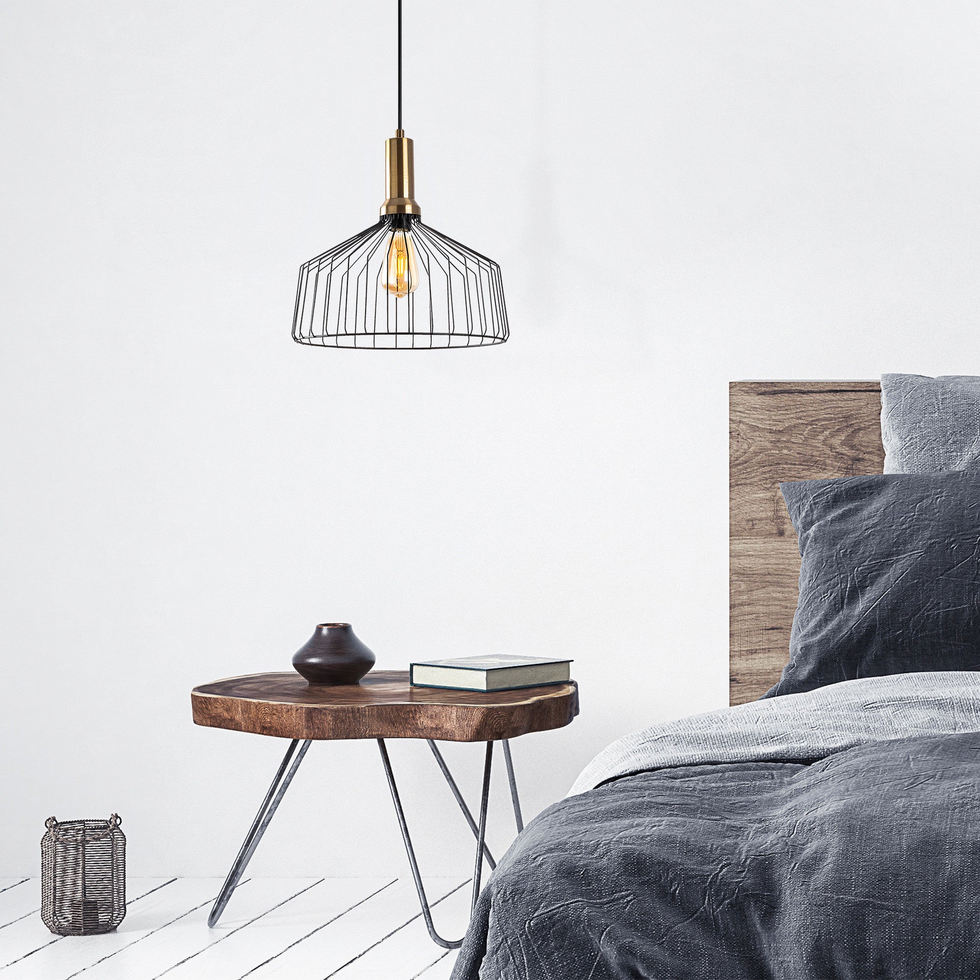 Candeeiro de Teto Industrial Moderno, Acabamento Preto e Antigo, 34x34 cm, Altura Ajustável 44-134 cm, Soquete E27, Design de Metal Elegante para Espaços Glamourosos