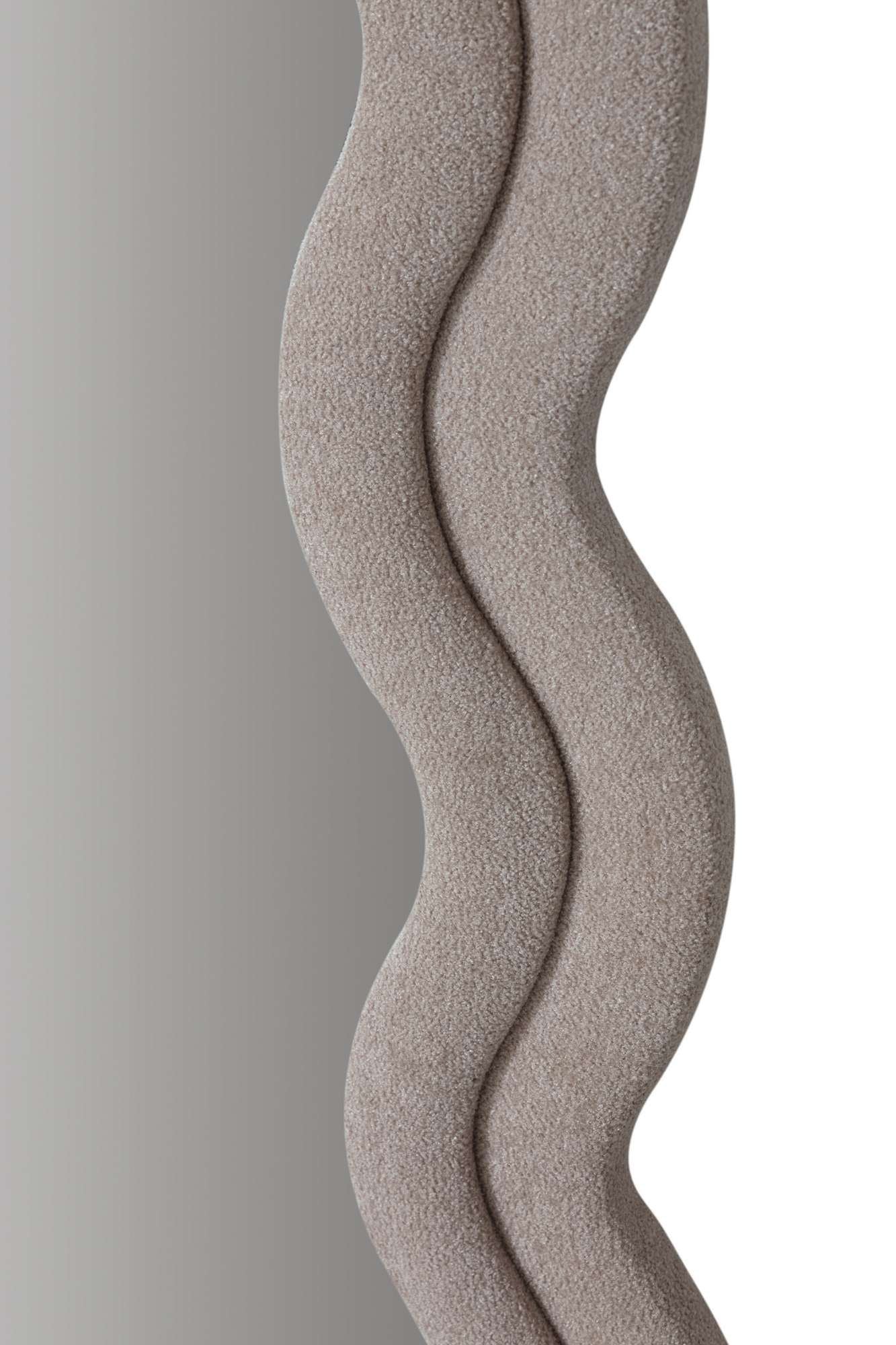 Espelho Cheval Bege 65x170cm em MDF - Fixação na Parede Incluída