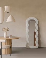 Espelho Cheval Creme 65x170cm - MDF com Fixação de Parede Incluída