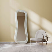Espelho Cheval Creme 65x170cm - MDF com Fixação de Parede Incluída