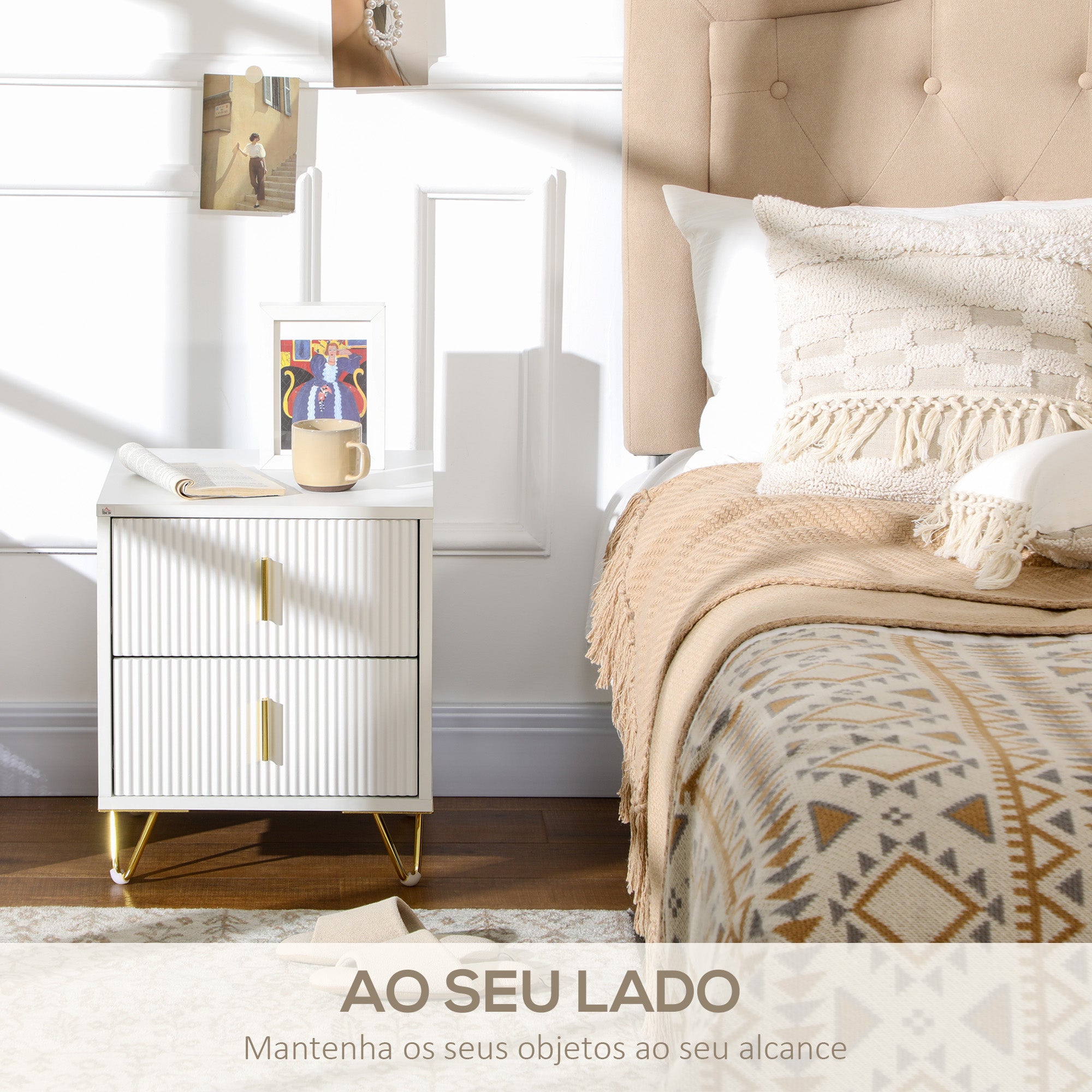 Mesa de Cabeceira com 2 Gavetas 40x40x47 cm Branco e Dourado