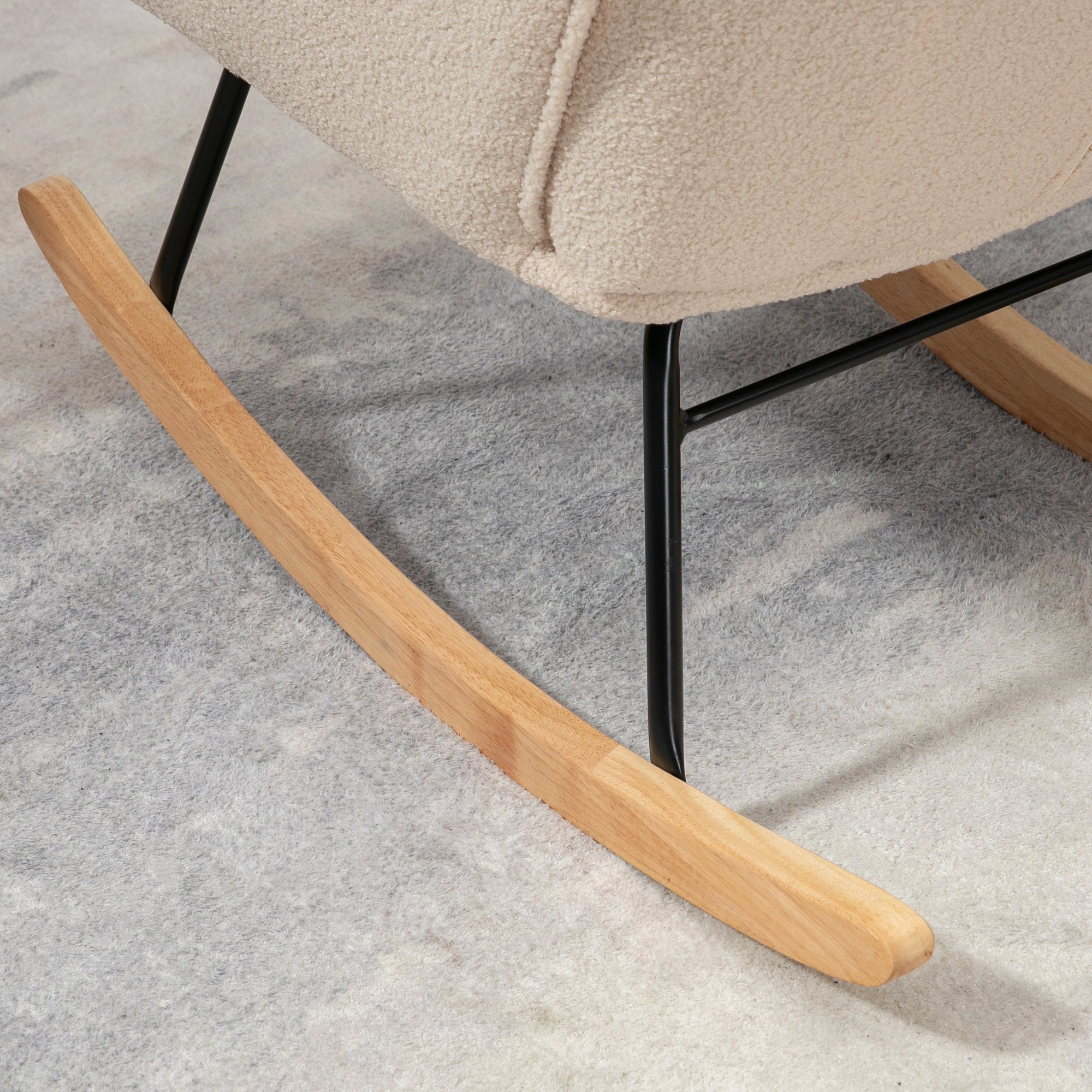 Poltrona de Baloiço – 71x92x101 cm – Bege – Veludo, Madeira e Aço