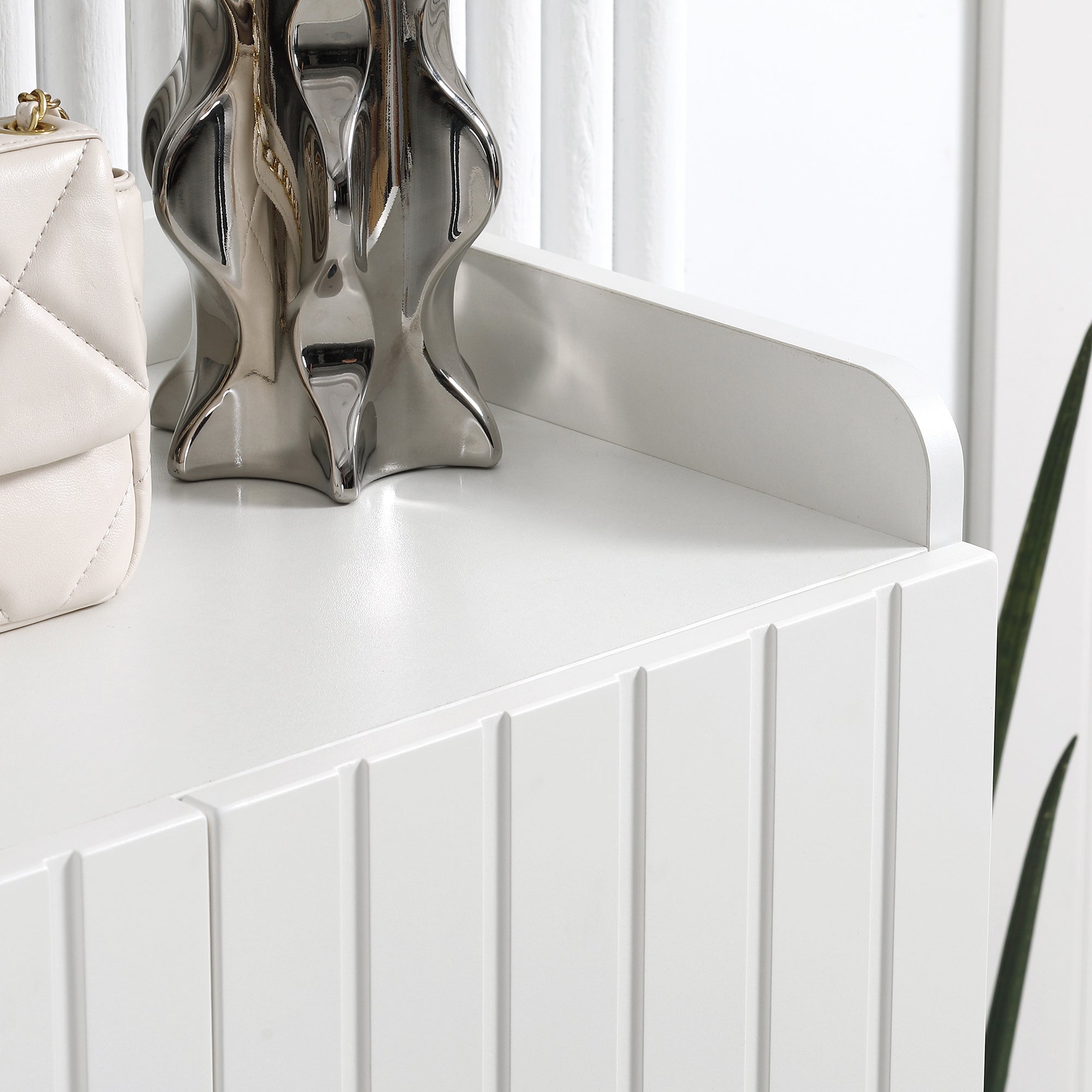 Sapateira – 60x33x100cm – Branco e Madeira