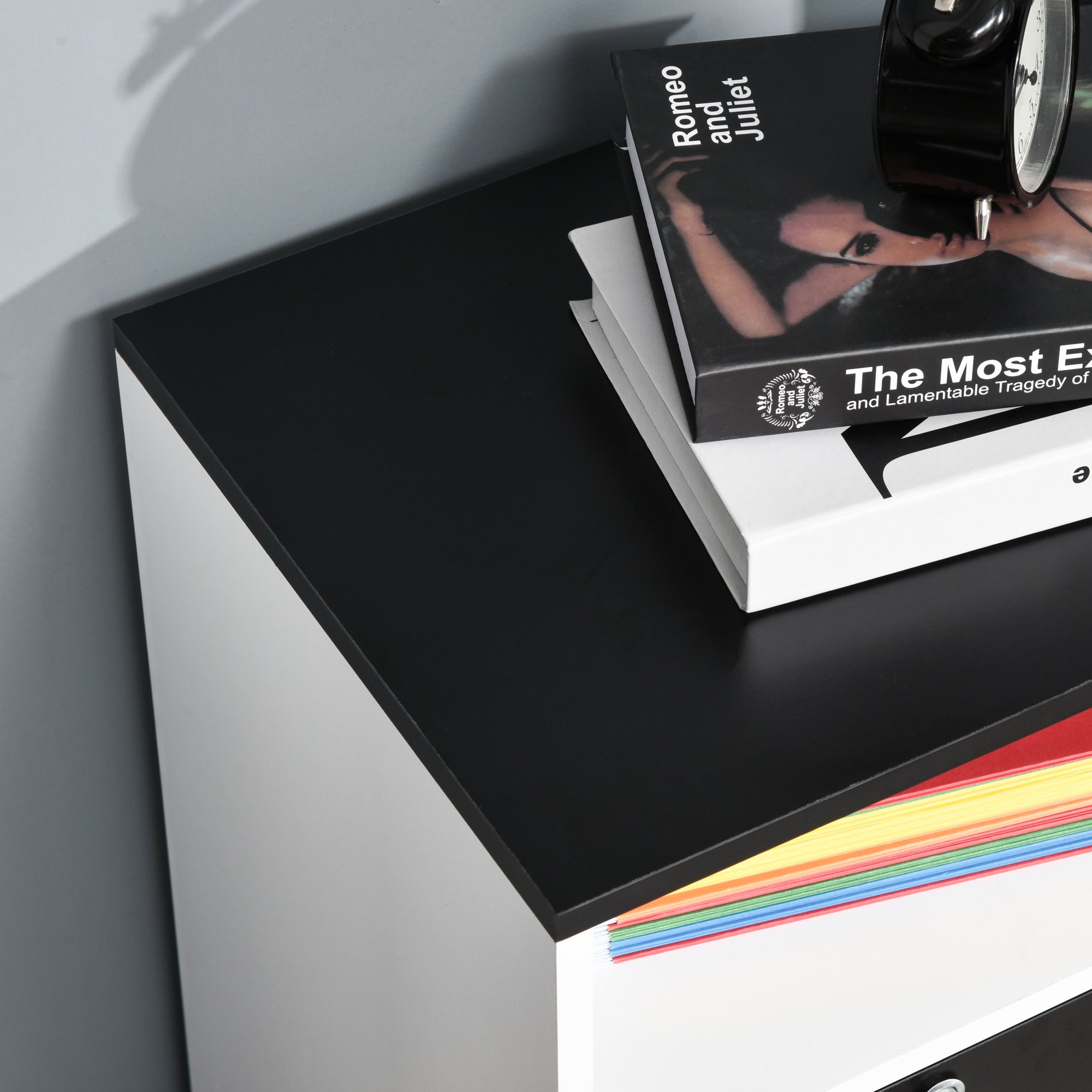 Móvel Auxiliar de Escritório Multiuso 100x35x65 cm Preto e Branco