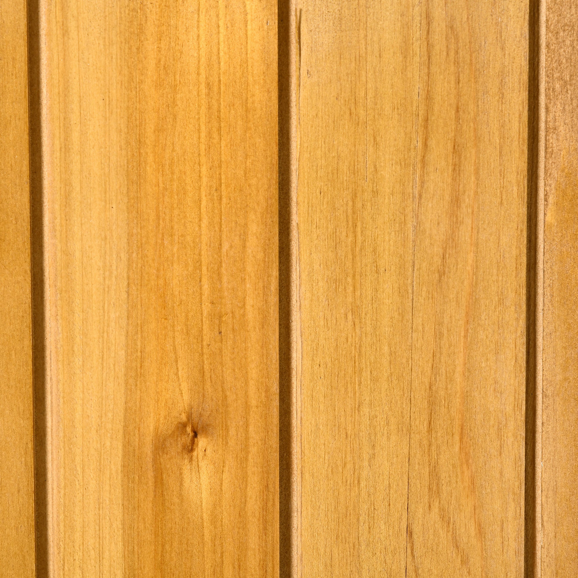 Abrigo de Jardim de Madeira Natural 140x75x160cm com Prateleira Móvel e Ganchos