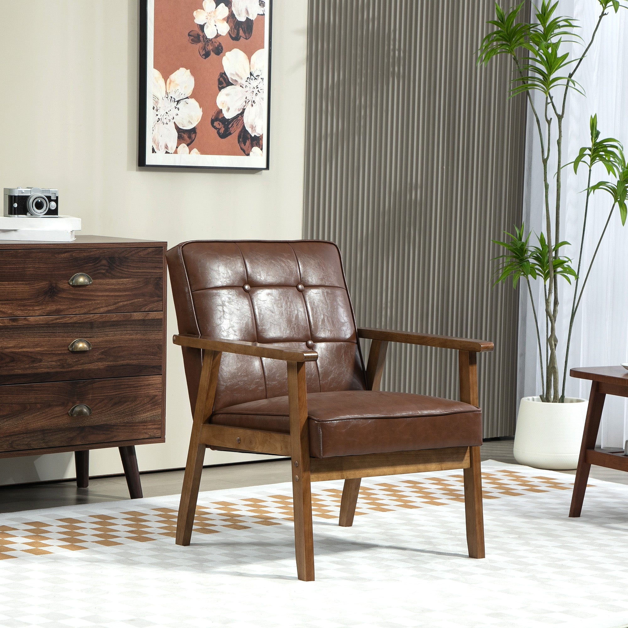 Poltrona Estofada em PU – 64x66x80 cm – Marrom – Couro Sintético