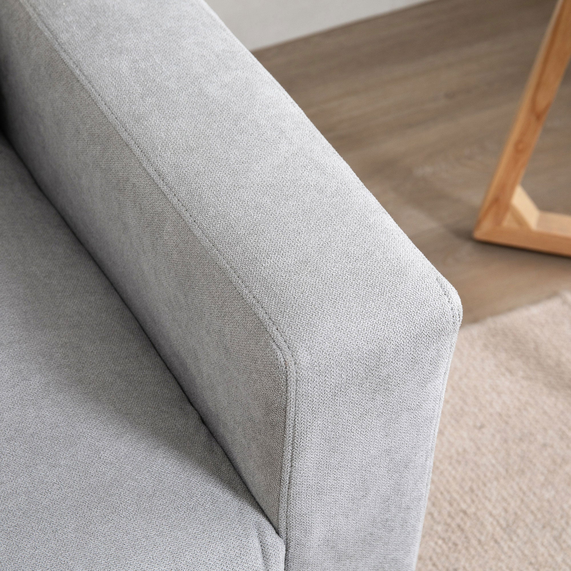Sofá 2 Lugares – 145x76x88 cm – Cinza – Estofado em Poliéster com Pés de Madeira