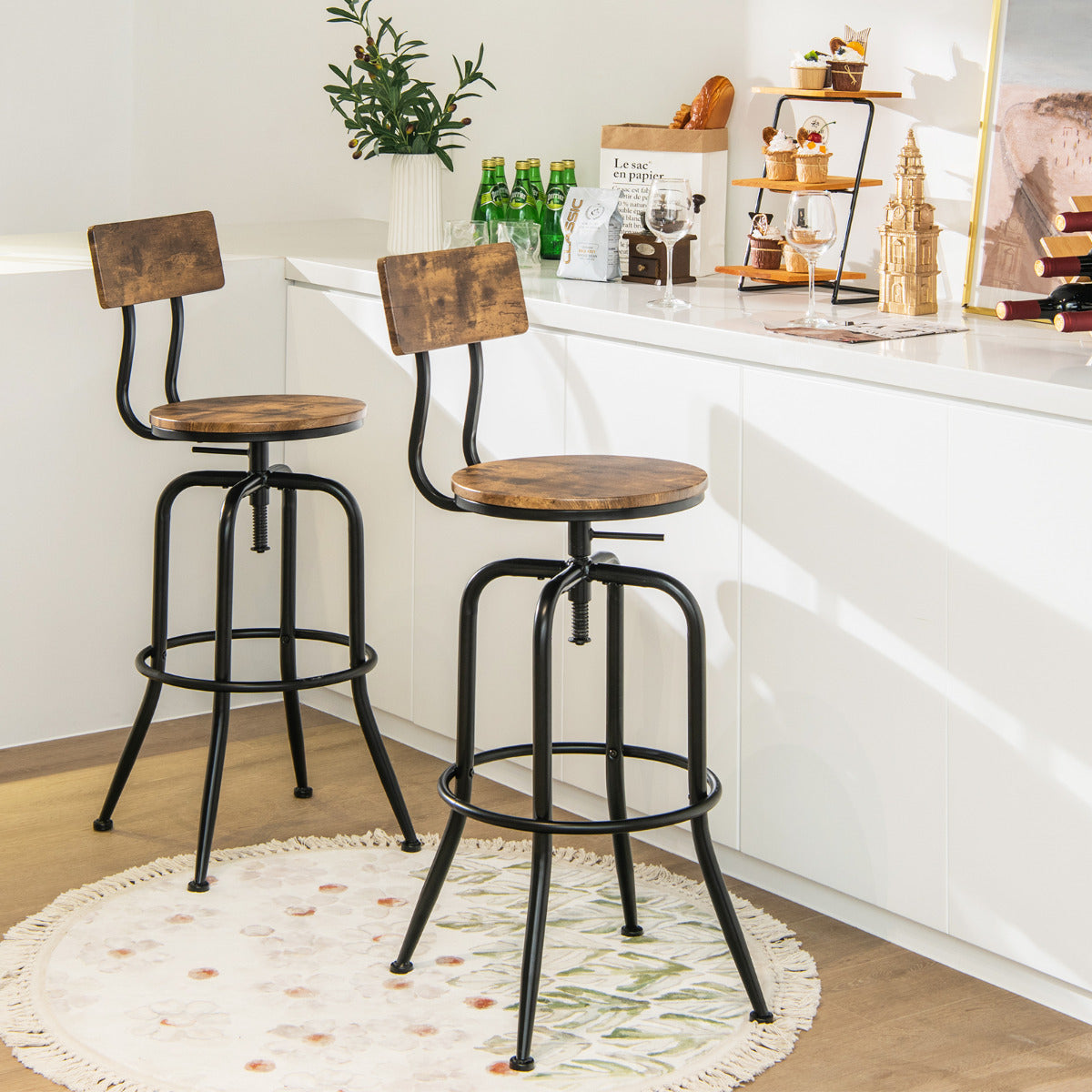Conjunto de 2 Bancos de Bar Industrial 69-76 cm Giratórios Ajustáveis com Encosto Curvo Apoio para os Pés em Metal para Pub Bistrô Sala de Jantar