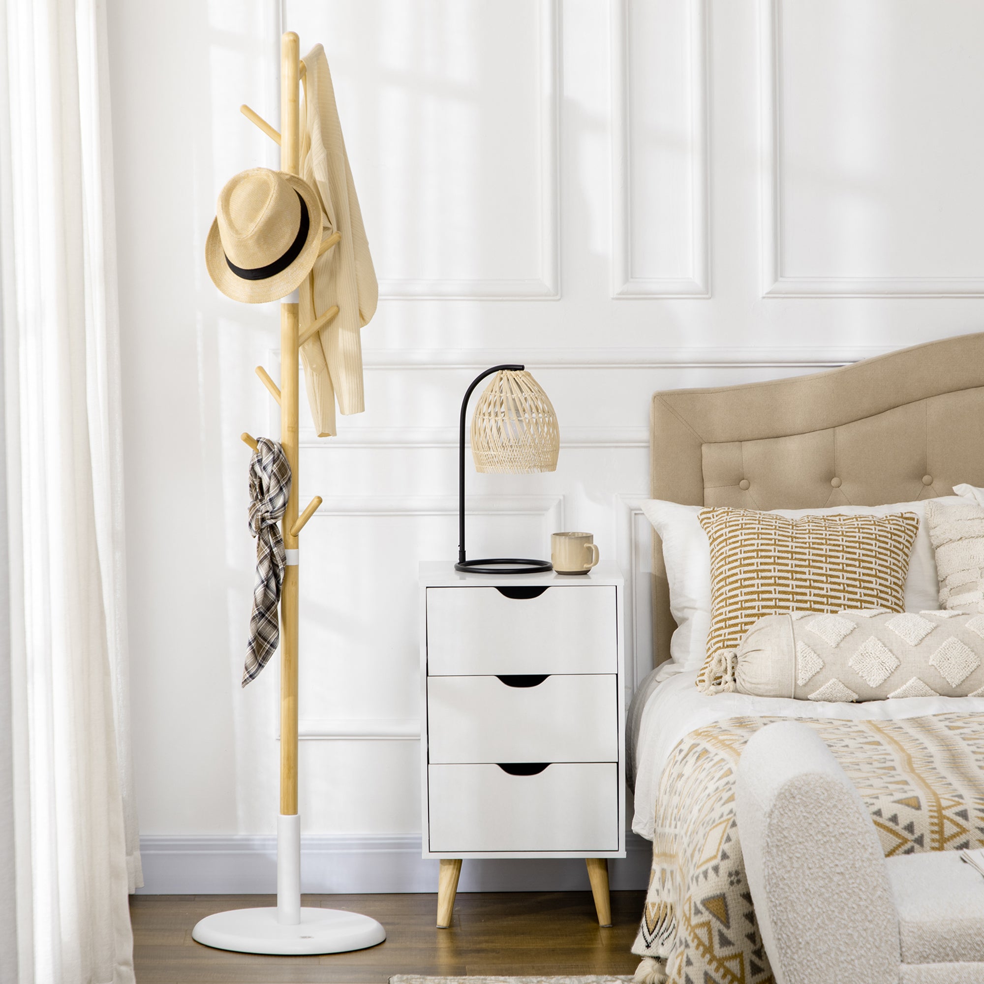 Cabide de Pé Moderno – Ø37,8x175,6 cm – Branco – Bambu e Metal