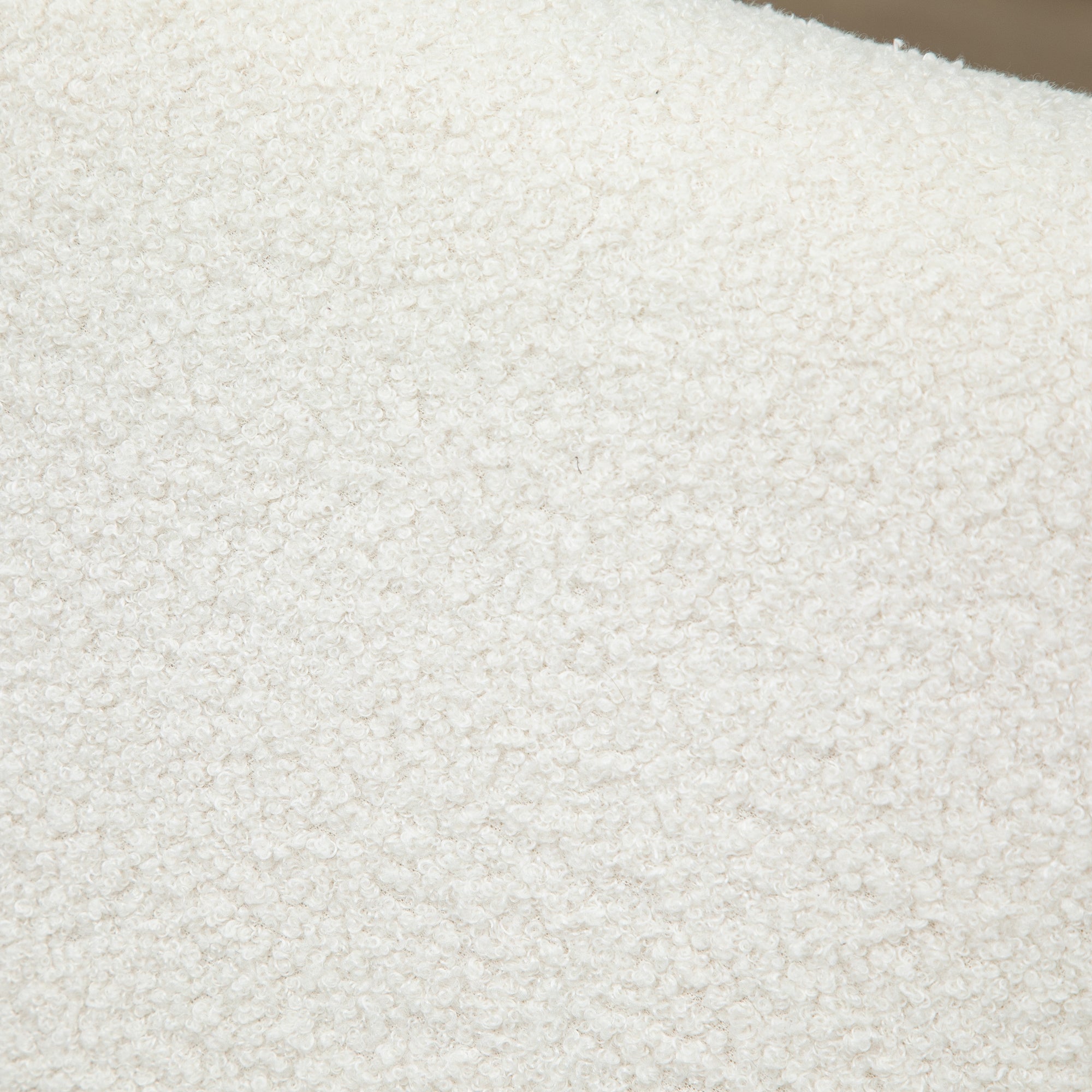 Poltrona de Balanço Estofada – 60x81x71cm – Creme – Madeira de borracha e Tecido Borreguito