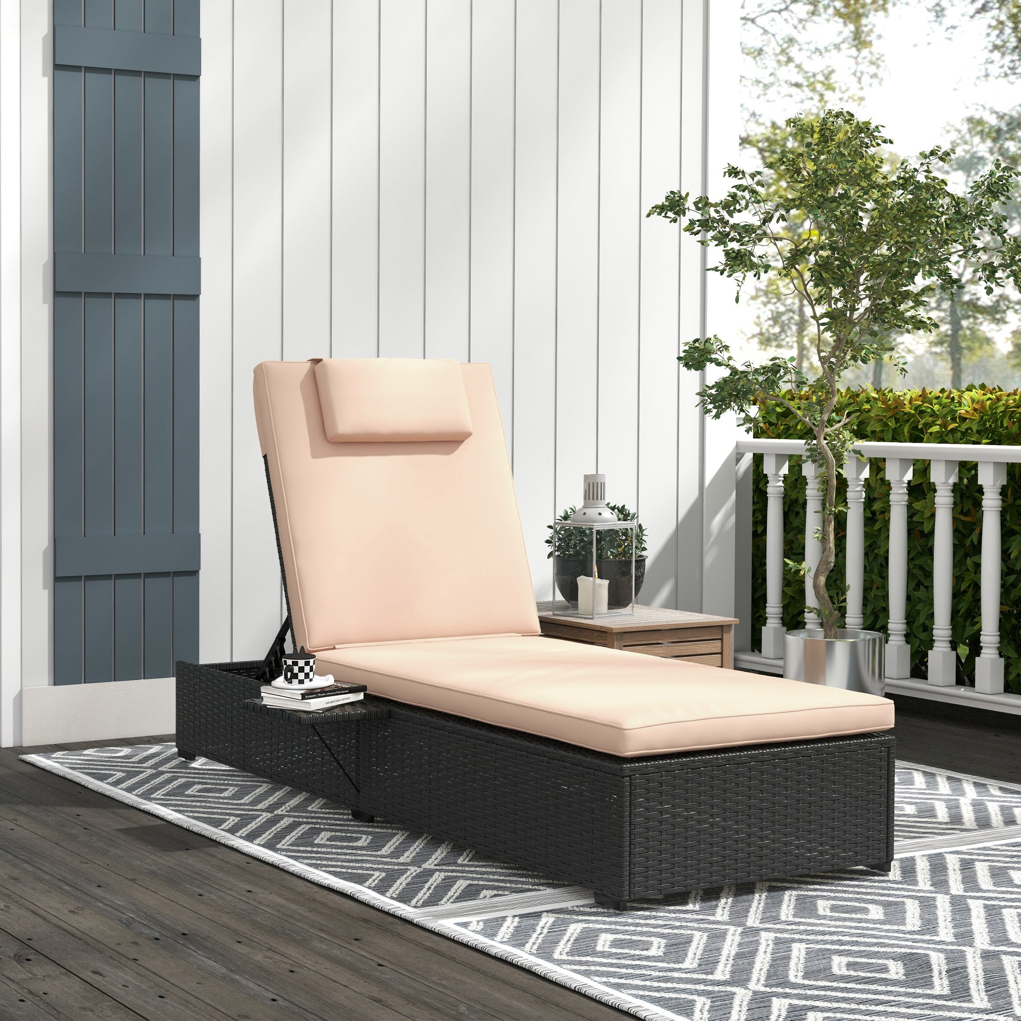 Espreguiçadeira Reclinável de Vime Sintético Preto 196x62x35 cm