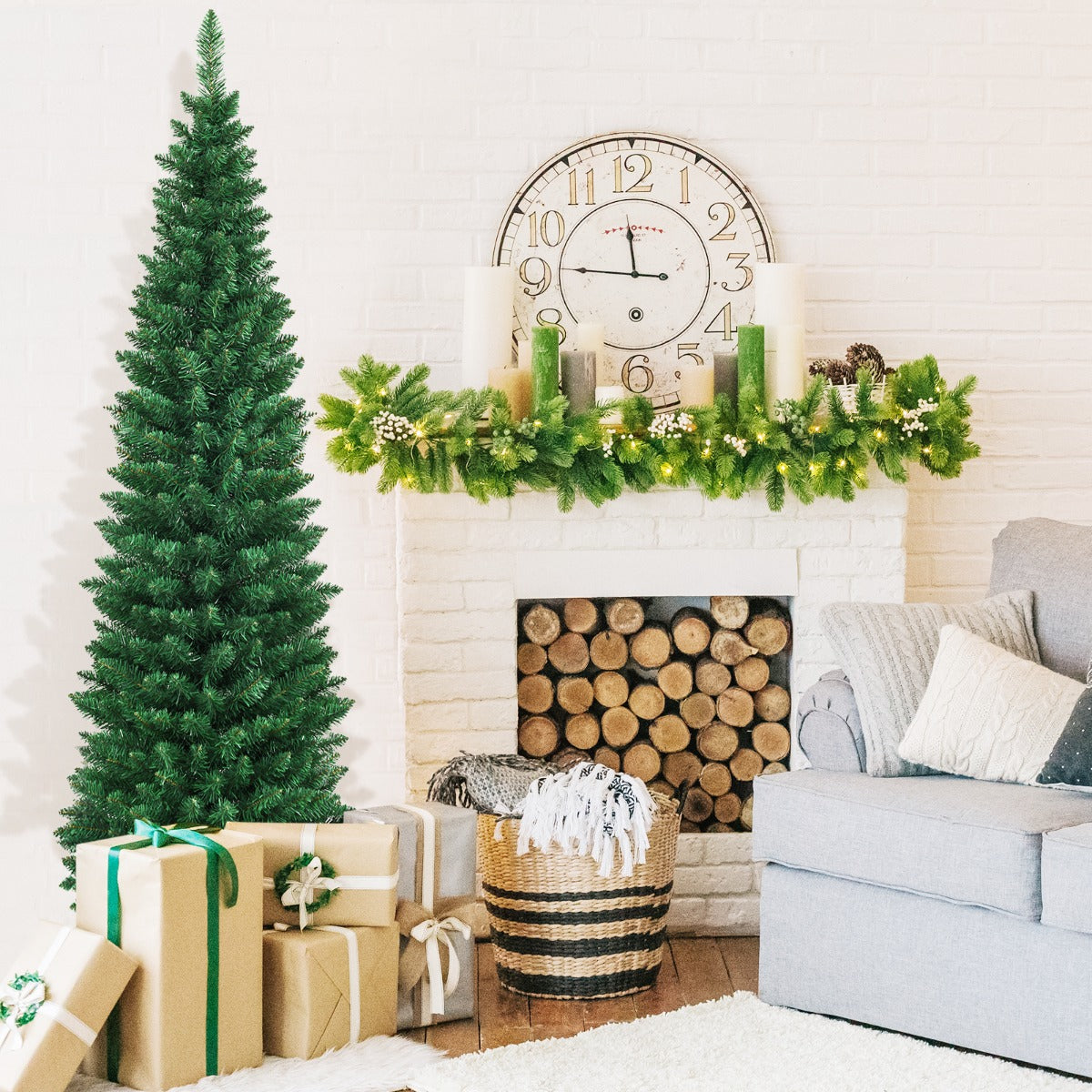 Árvore de Natal Artificial Lápis 180cm com 400 Pontas em PVC Ignífugo e Suporte de Metal Fácil de Montar Verde