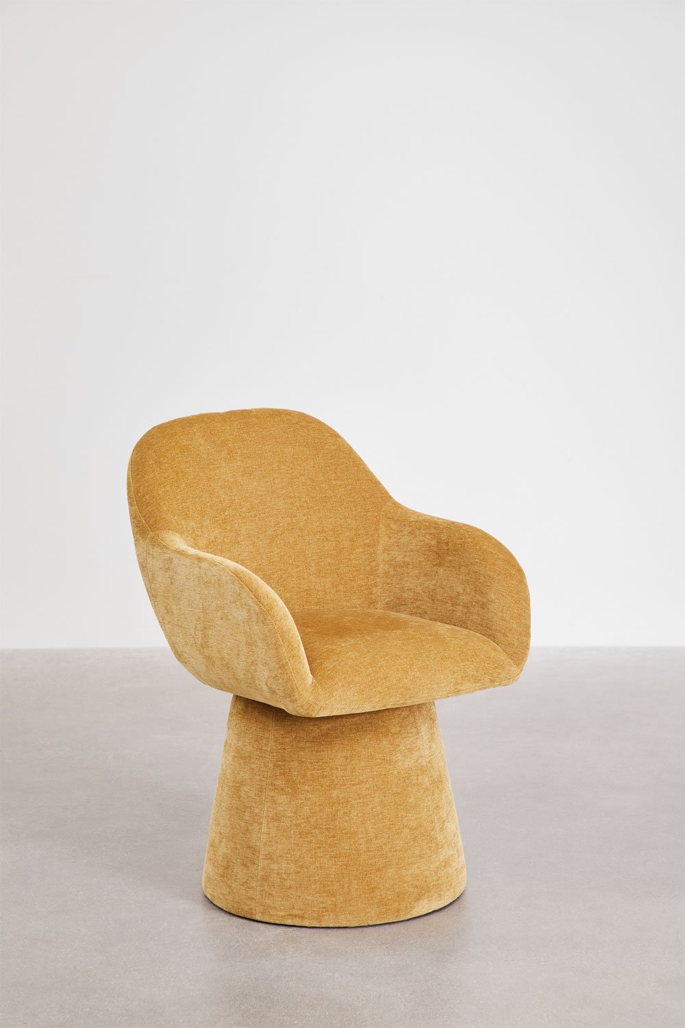 Cadeira de Jantar Giratória – Erica com Braços Estofada - Cor Chenille Mostarda