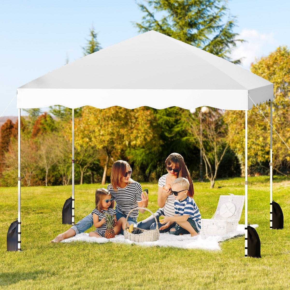 Tenda de Campismo Dobrável Portátil com 8 Estacas 4 Âncoras 4 Cordas de Vento 4 Sacos de Areia 300 x 300 x 266-286 cm - Branco