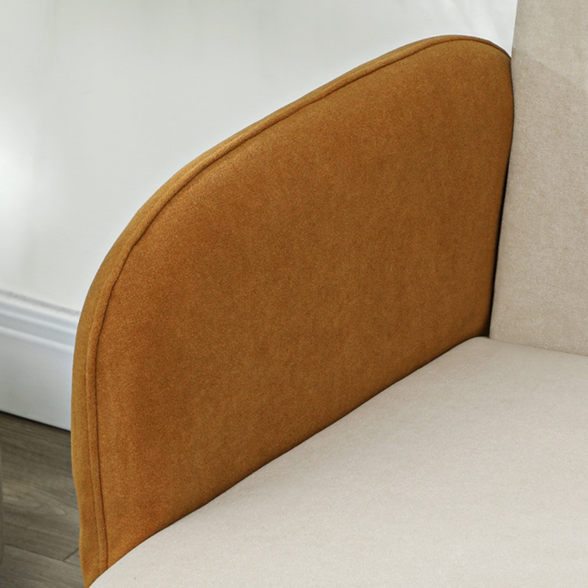 Sofá 2 Lugares em Veludo Bege e Ocre – 130x74x76 cm – Veludo (100% poliéster)