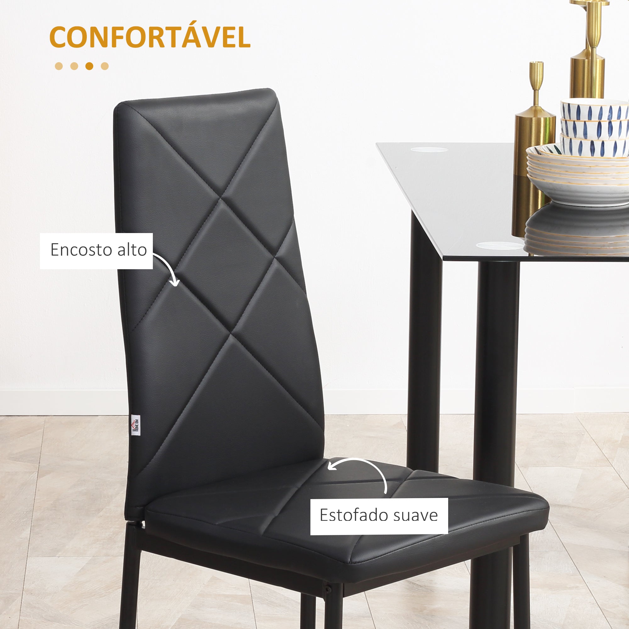 Conjunto de 4 Cadeiras de Sala de Jantar Estofadas em Couro Sintético Preto 41x50x97cm