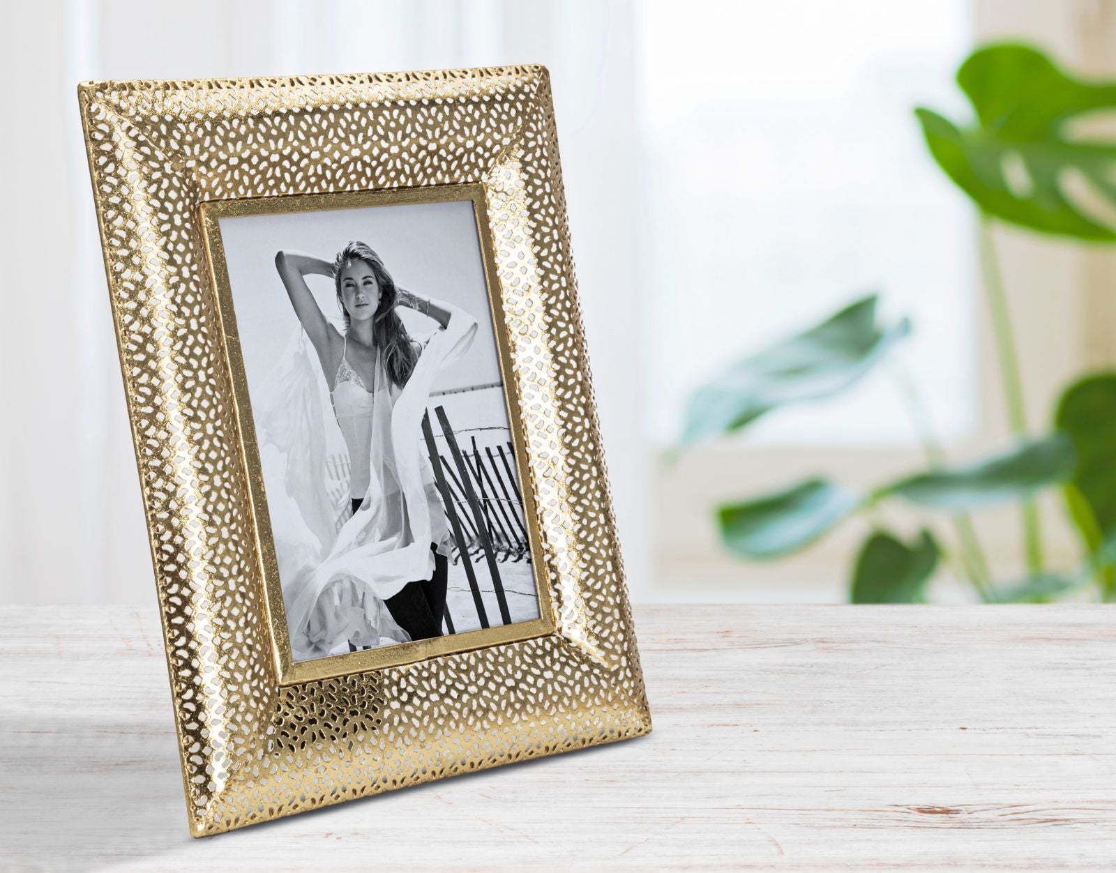 Moldura Fotográfica Elegante GLAM – Dourada
