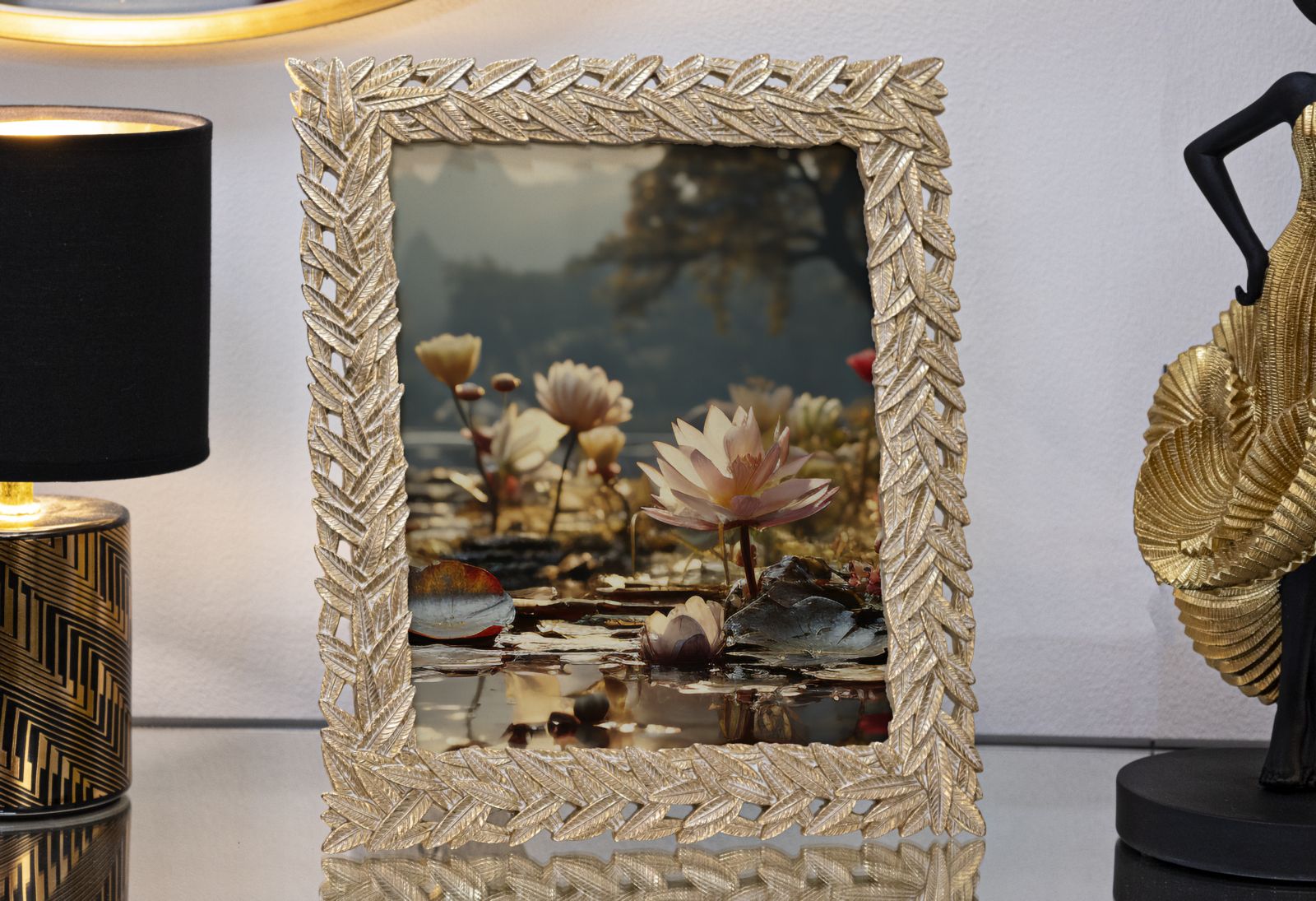 Moldura Retangular GLAM – Dourada – 20x25 cm