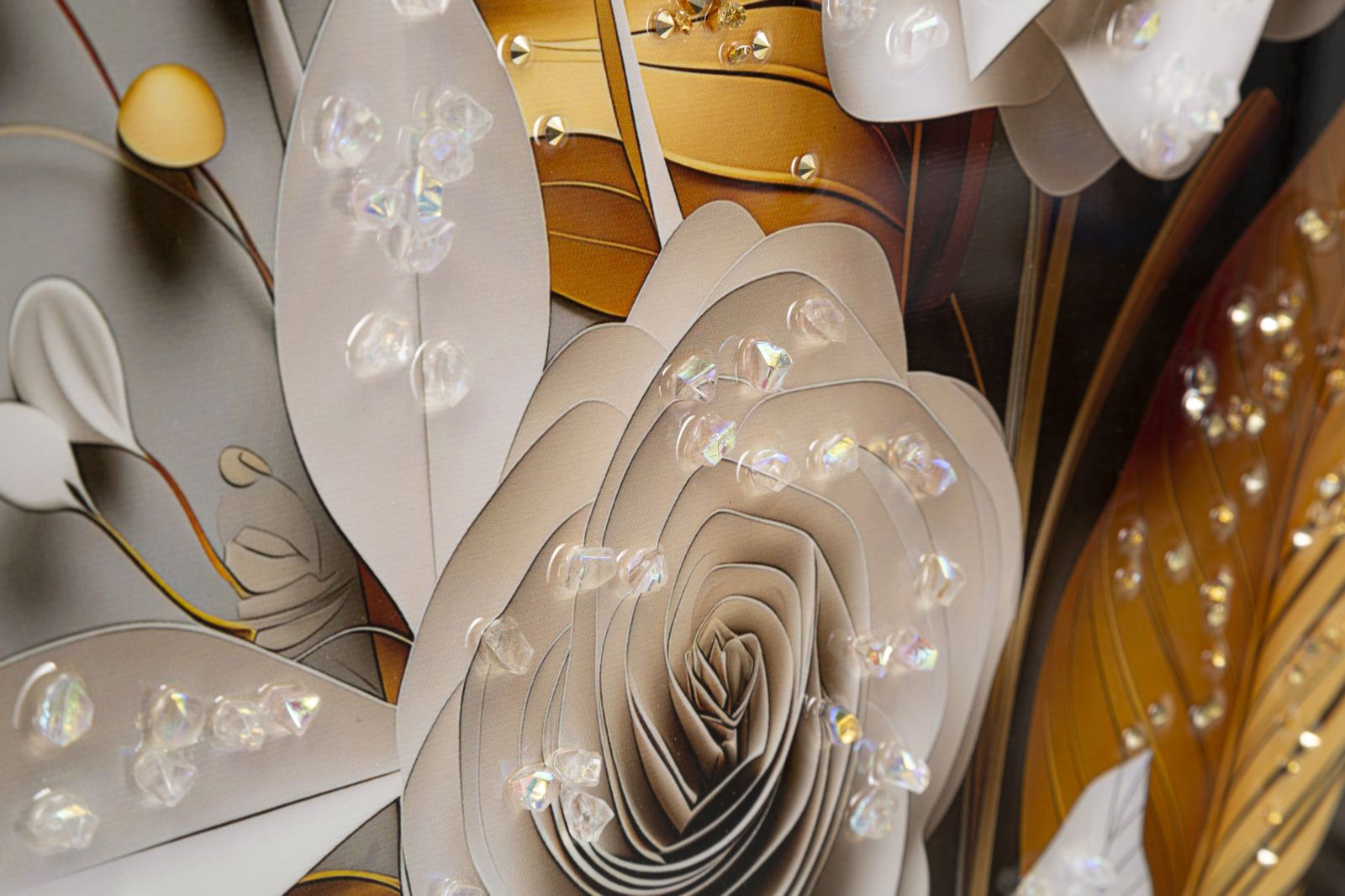 Pintura em Tela – com Moldura de Madeira e Acabamentos Metálicos – Multicolor