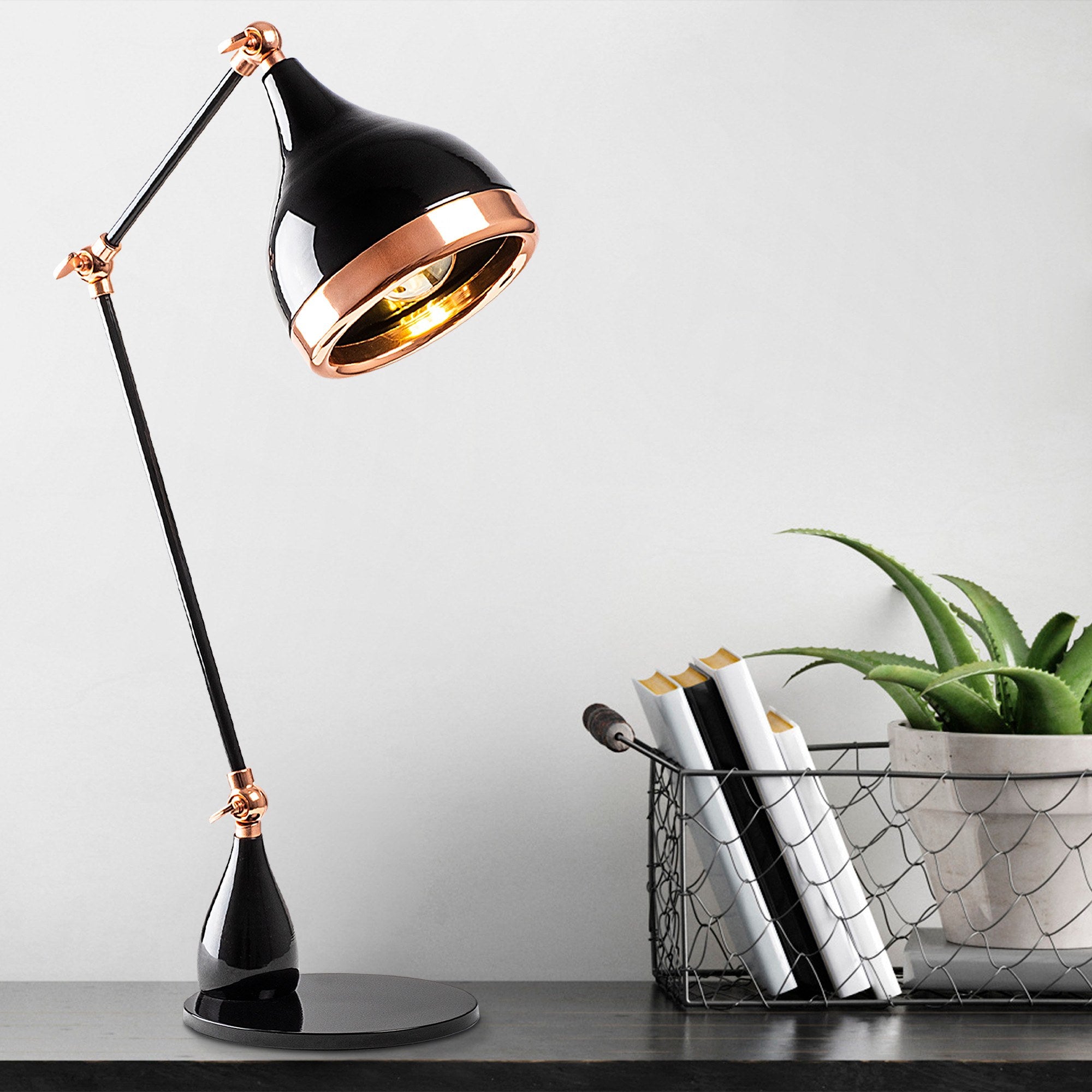 Candeeiro de Mesa Ajustável e Elegante, Preta e Cobre, 15 x 30 cm, Altura 50 cm | Corpo em Metal, Soquete E27 Máx. 40 W | Iluminação Elegante para Casa e Escritório