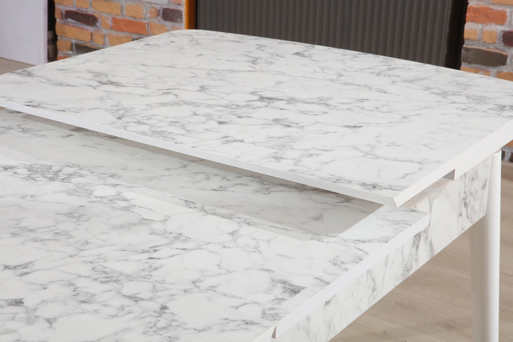 Mesa de Jantar Extensível-Carrara-Branco
Cinza
