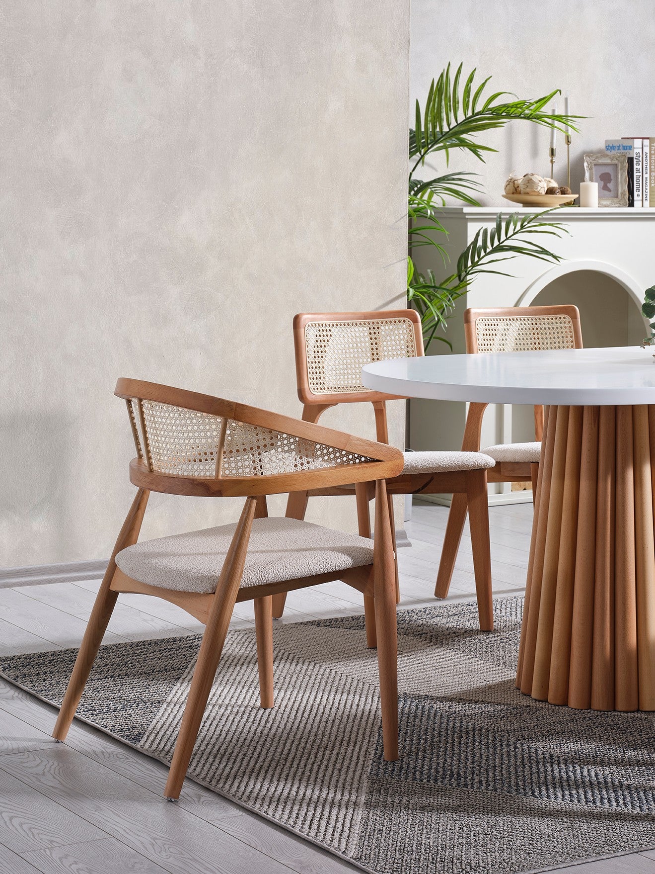 Conjunto de mesa de jantar e cadeiras (6 peças)-Soho-Branco
Natural