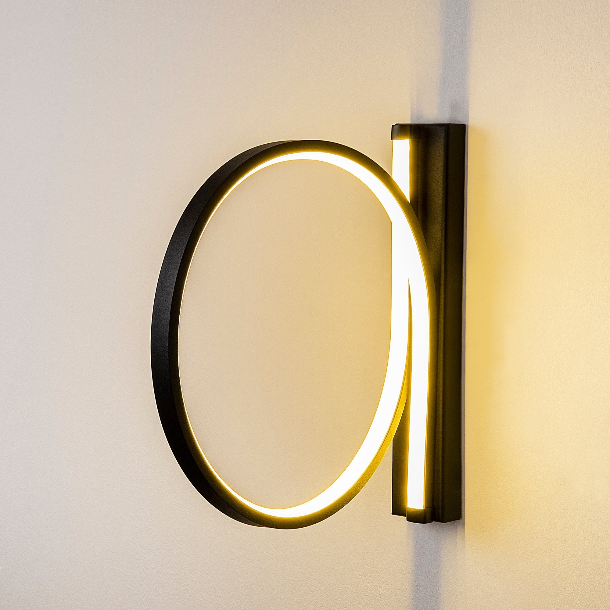 Candeeiro de Parede preta elegante, corpo de metal, 30 cm de diâmetro, 50 cm de profundidade | LED integrado 12 W 3000 K | Design moderno para iluminação residencial e comercial