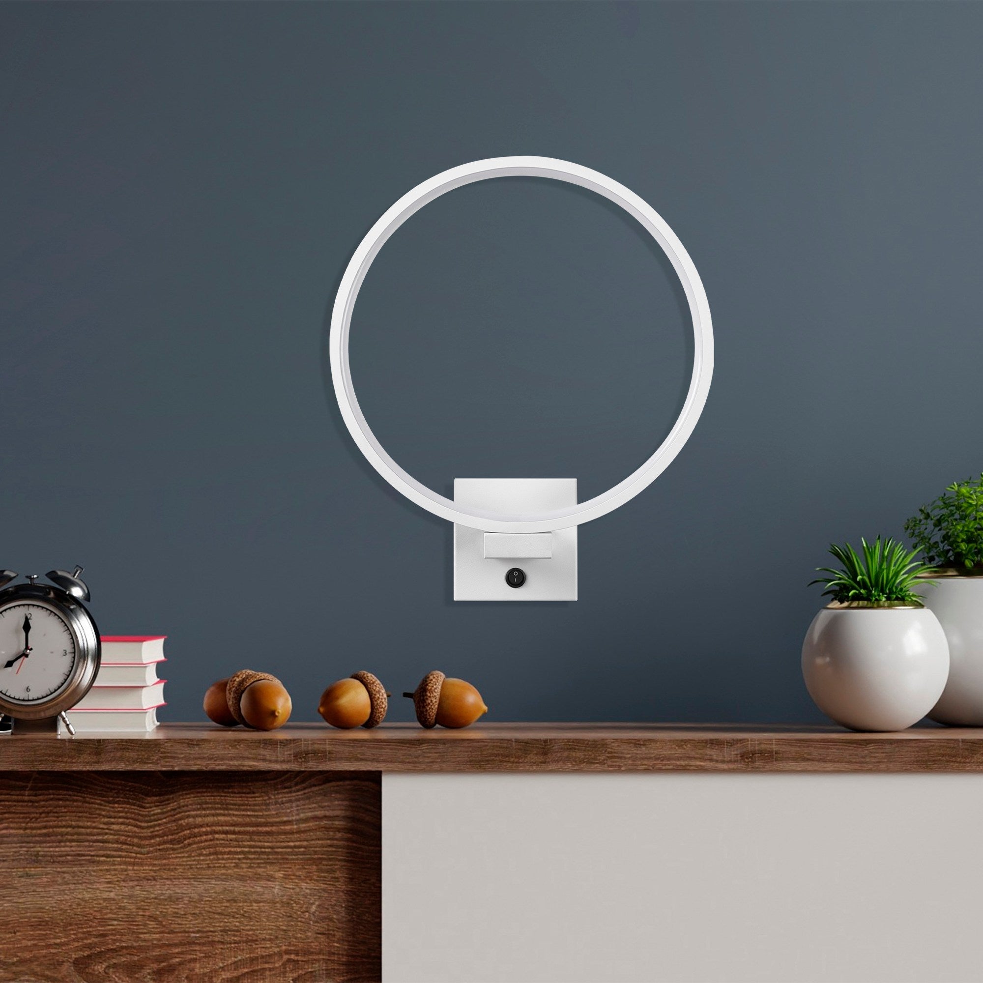 Candeeiro de Parede branca elegante, corpo de metal, 30 x 36 x 9 cm | IP20, LED 12W 3000K, cabo de 200 cm | Ideal para decoração moderna e iluminação ambiente