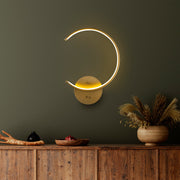 Candeeiro de Parede Elegante Dourada, Corpo em Metal, 33 x 46 x 6 cm | LED Integral 12W 3000K | Iluminação Elegante para Decoração e Ambiente Modernos
