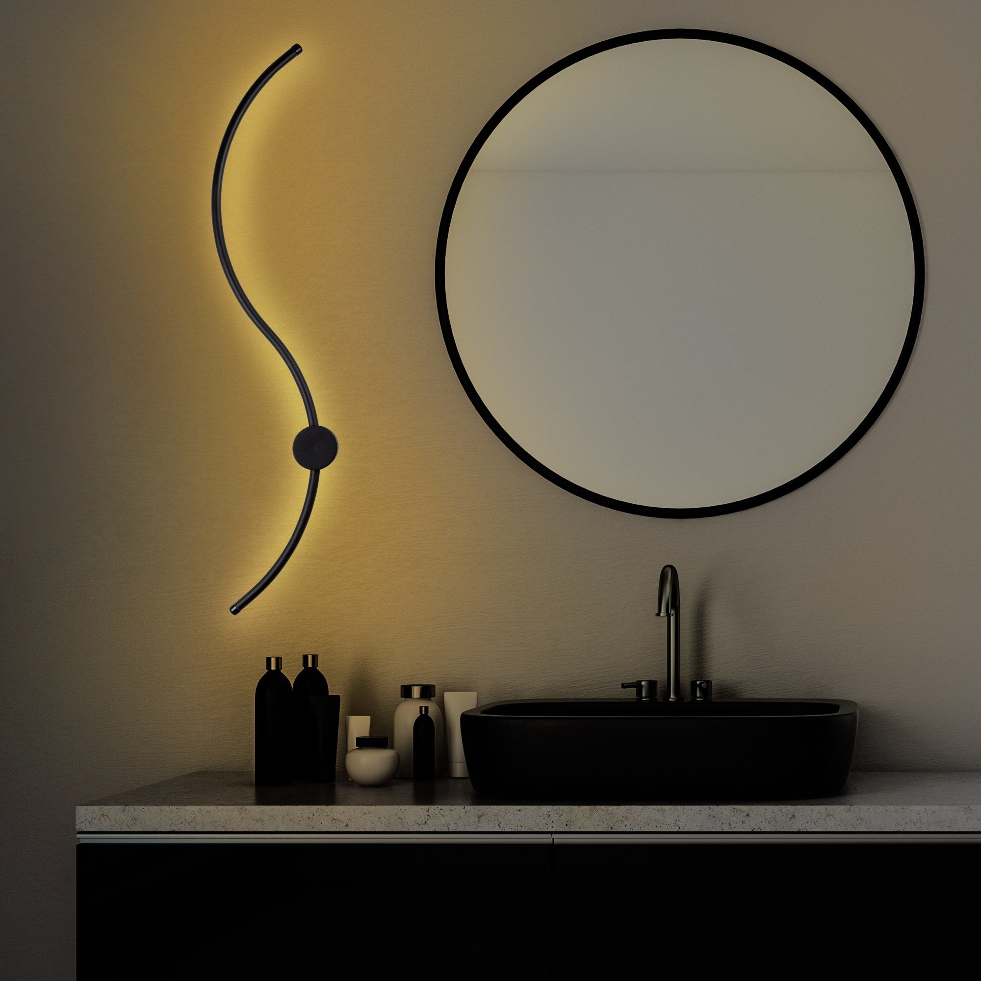 Candeeiro de Parede preta elegante, corpo de metal, 90 x 17 x 10 cm | LED SMD 14 W 3000 K | Classificação IP20, perfeita para decoração moderna e iluminação ambiente