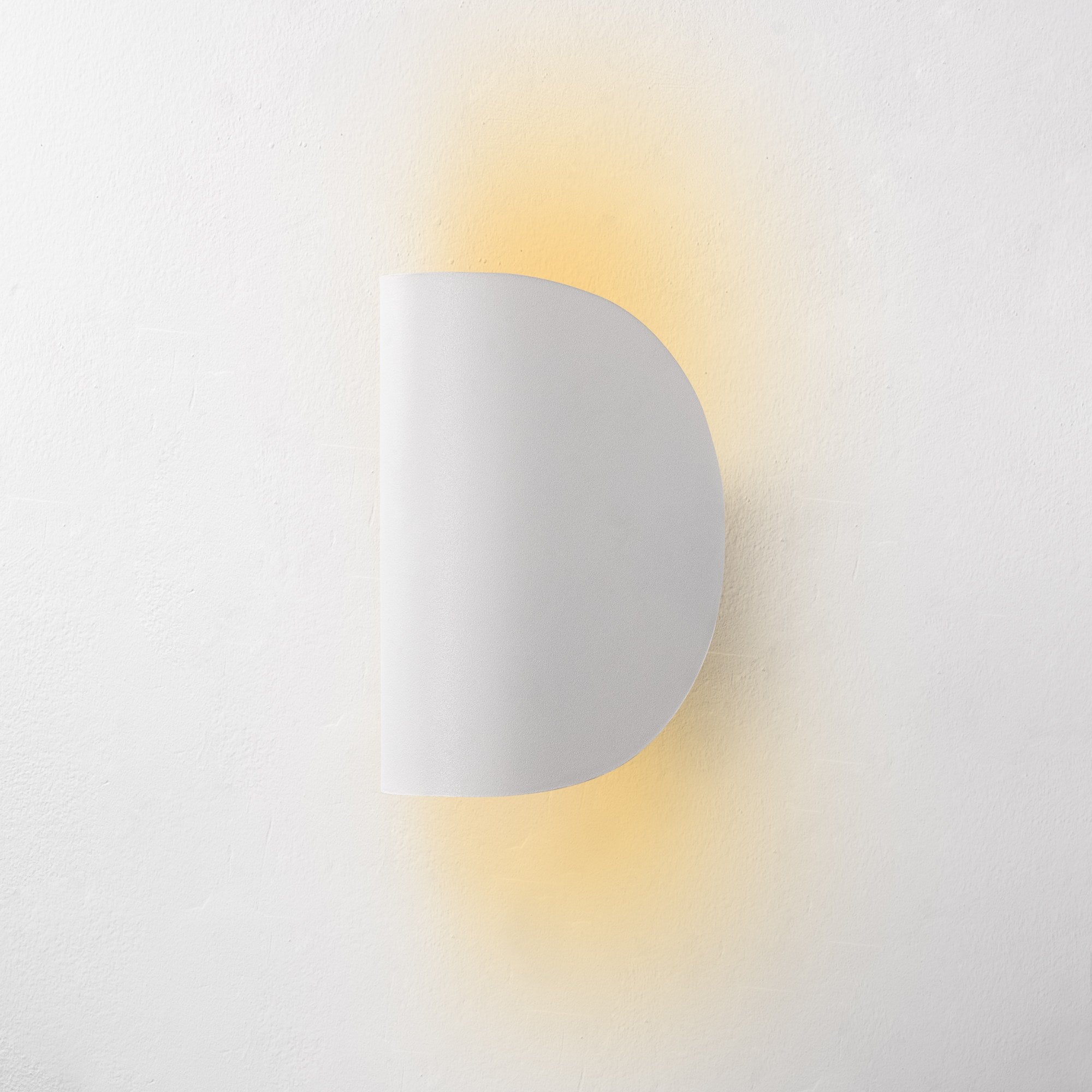 Luminária de parede cromada elegante, corpo de metal, 17x12x13 cm | IP20, LED 1W 3000K | Design moderno para casa e escritório, solução de iluminação elegante