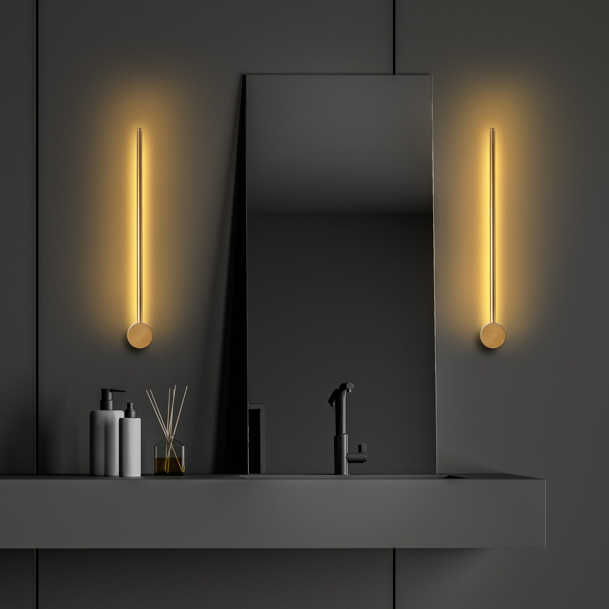 Candeeiro de Parede Elegante Dourada, Corpo em Metal, 62 x 10 x 7 cm | LED SMD 8W 3000K | Iluminação Elegante para Decoração Moderna, Classificação IP20