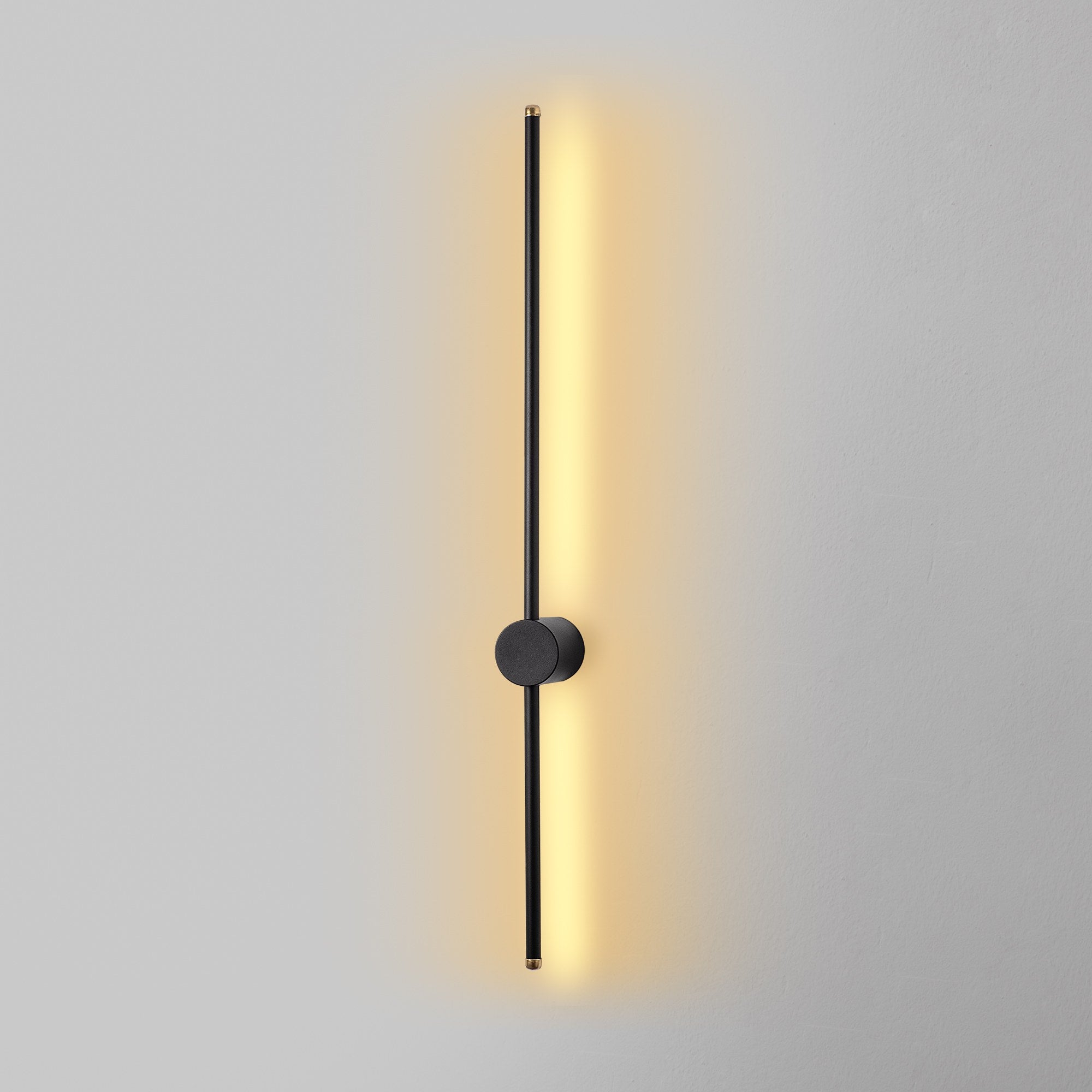 Candeeiro de Parede preta elegante, corpo de metal, 91 x 10 x 7 cm | LED SMD 13 W 3000 K | Classificação IP20, perfeita para decoração moderna e iluminação ambiente