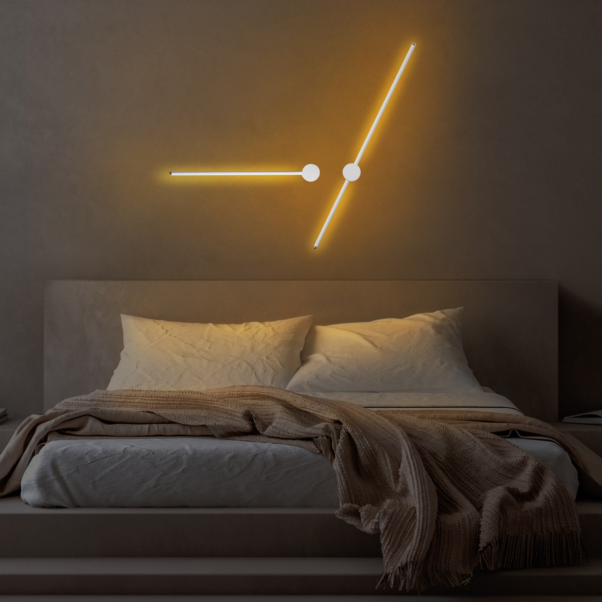 Candeeiro de Parede Elegante Dourada, Corpo em Metal, 91x10x7 cm e 62x10x7 cm | LED 13W e 8W, IP20 | Iluminação Elegante para Decoração e Ambiente Modernos