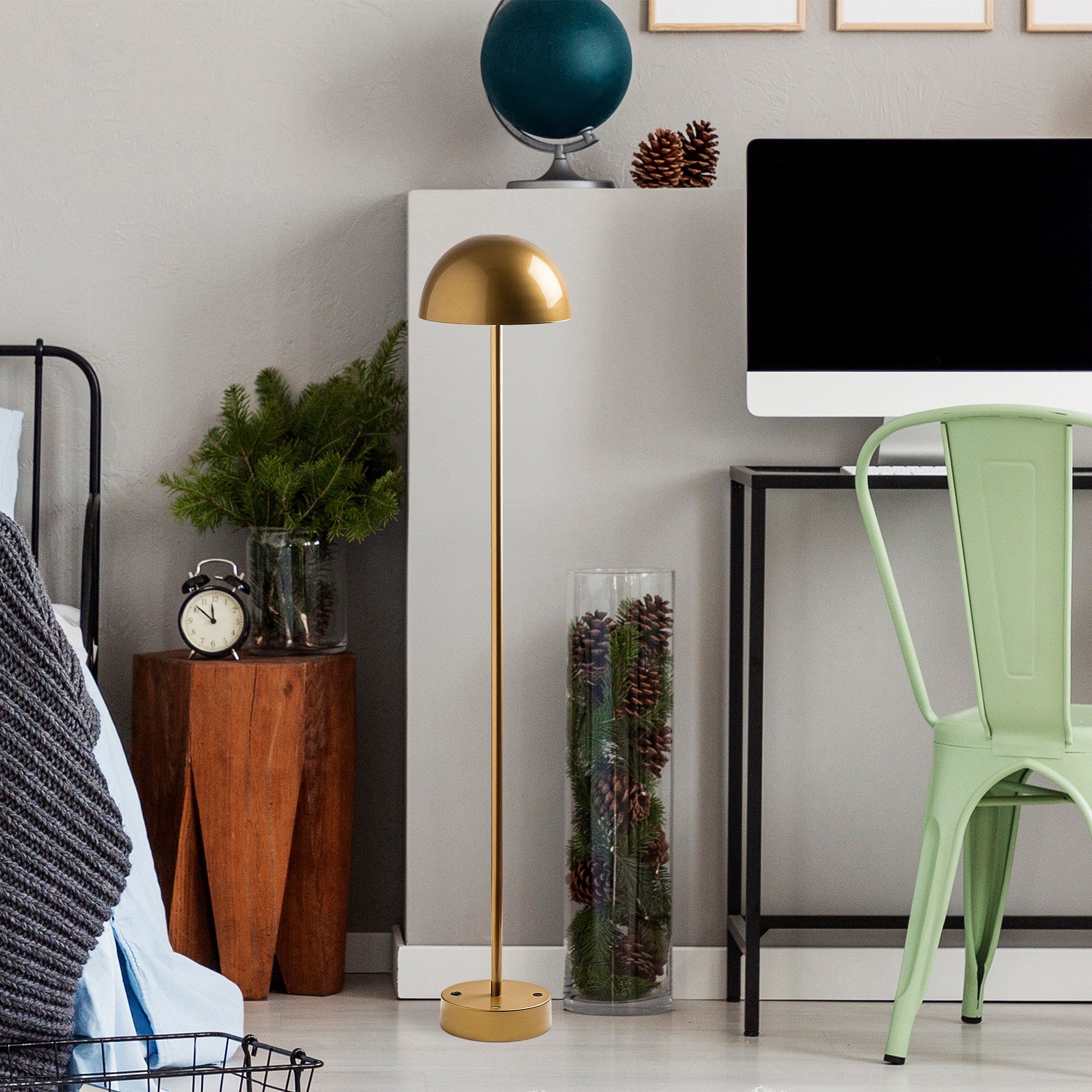 Candeeiro de Pé dourada elegante, corpo de metal, 115 cm de altura, 20 cm de diâmetro, 80 CRI, LED de 5 W, bateria com duração de 8 horas, perfeita para decoração e ambiente modernos