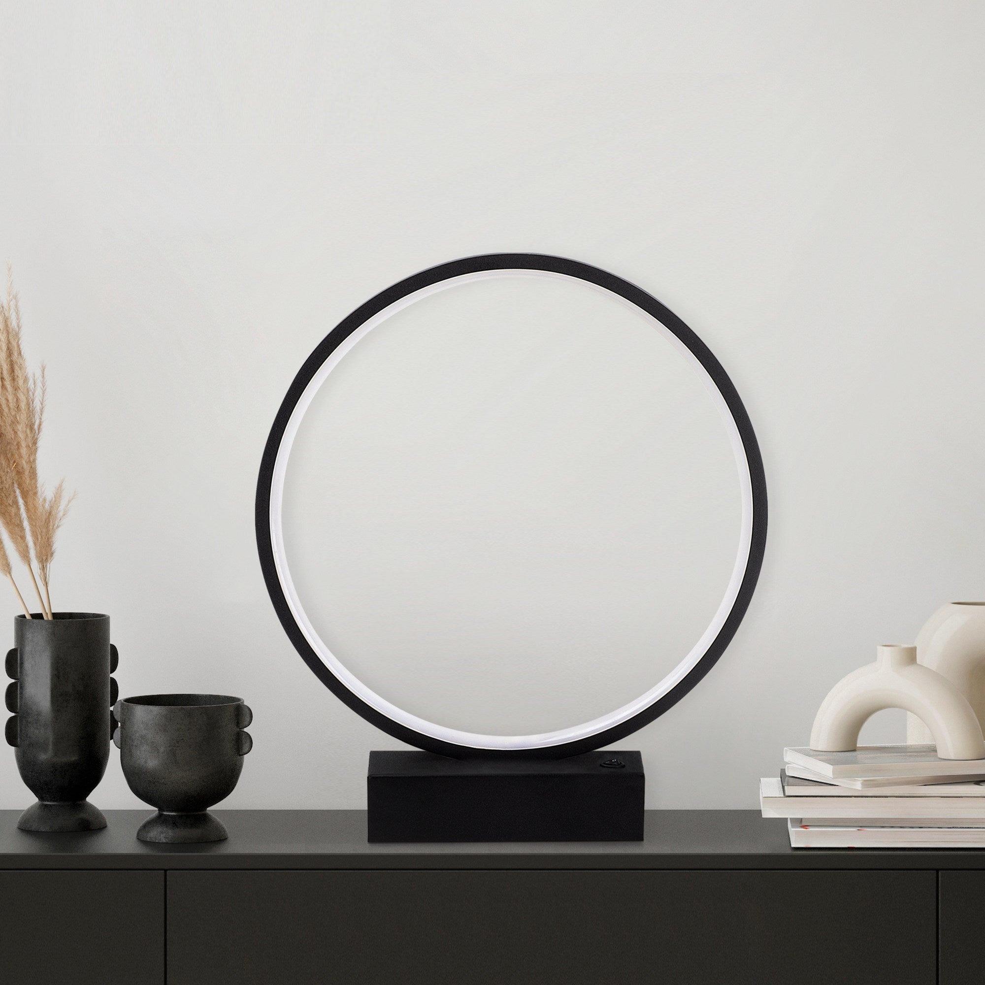 Candeeiro de Mesa preta elegante, corpo de metal, 30 cm x 35 cm x 9 cm | LED de 12 W, 3000 K, 80 CRI | Ideal para decoração moderna de casa e escritório, com interruptor liga/desliga