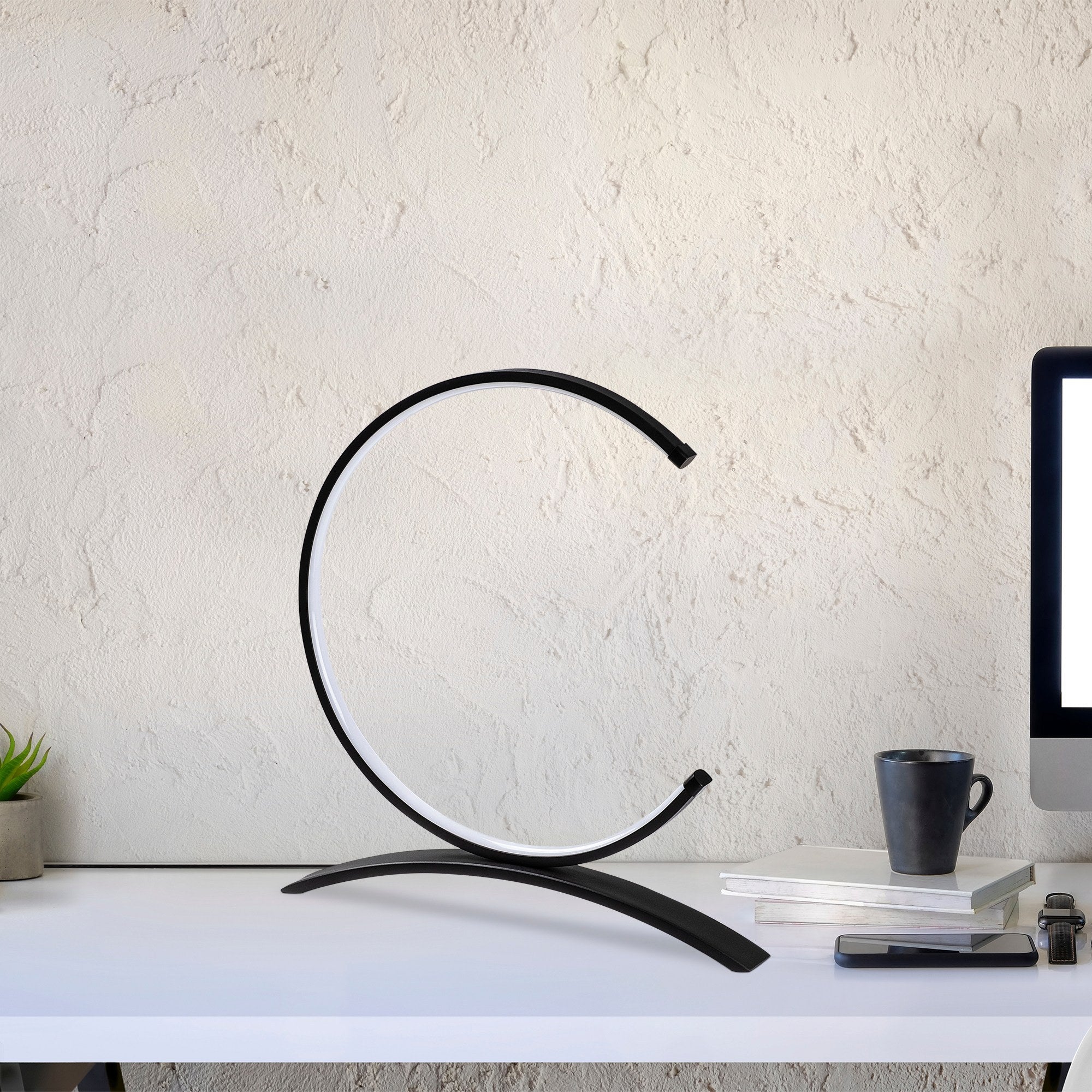 Candeeiro de Mesa Elegante Preta, Corpo de Metal, 35 cm de Largura, 34 cm de Altura | LED 12W, 3000K, Interruptor Liga/Desliga, Cabo de 200 cm | Iluminação Elegante para Casa e Escritório